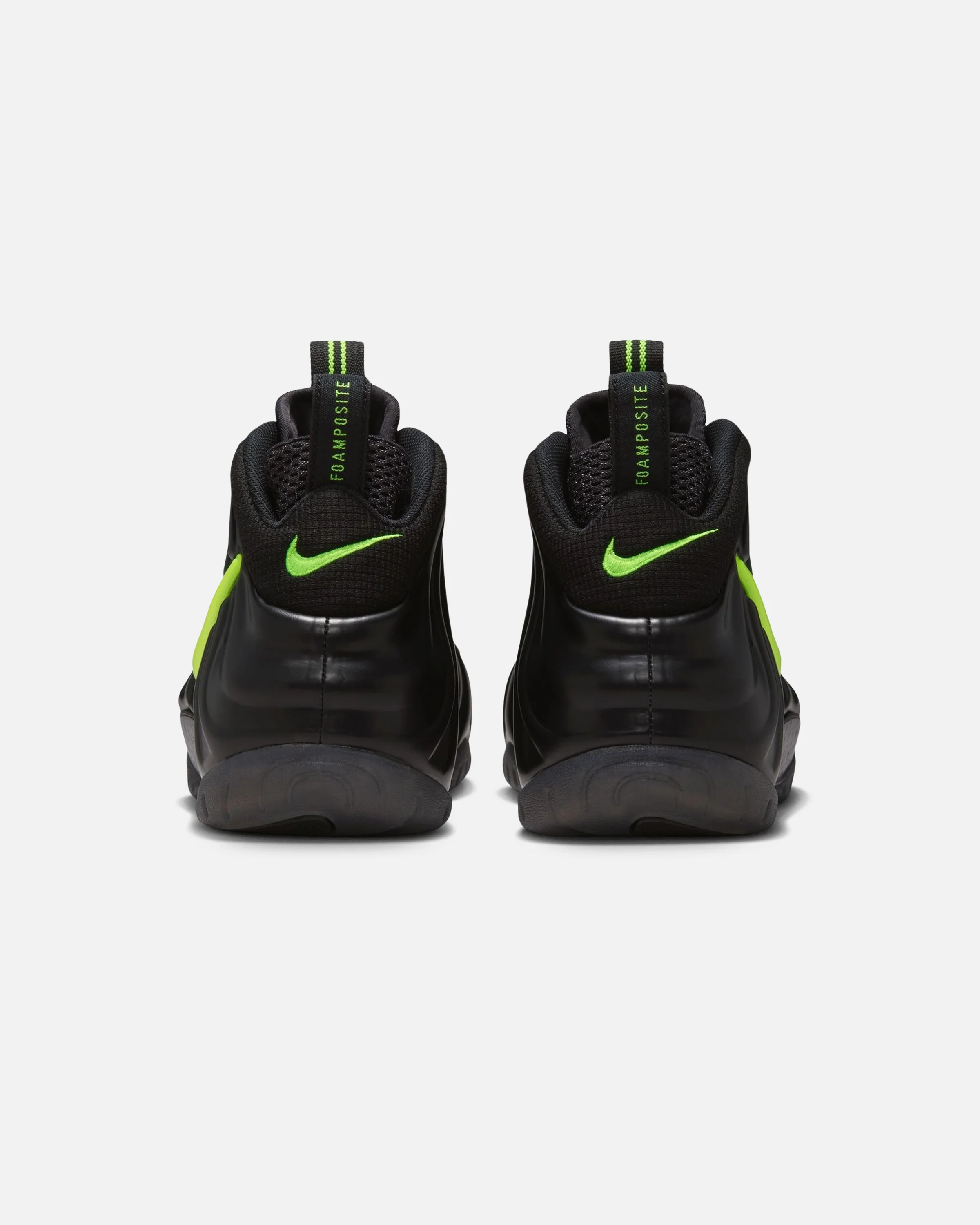 NIKE AIR FOAMPOSITE PRO - BLACK/ VOLTAGE YELLOW