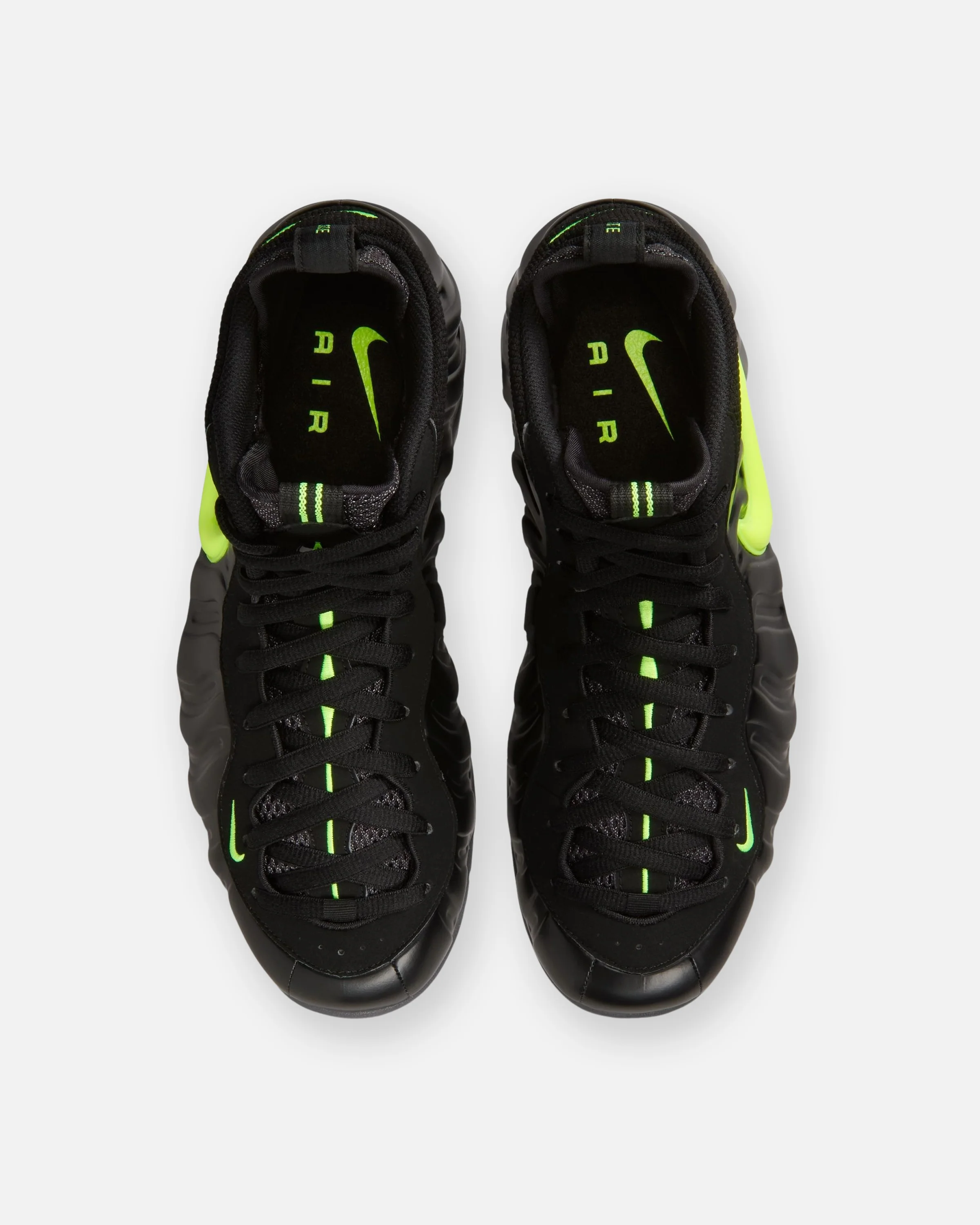 NIKE AIR FOAMPOSITE PRO - BLACK/ VOLTAGE YELLOW