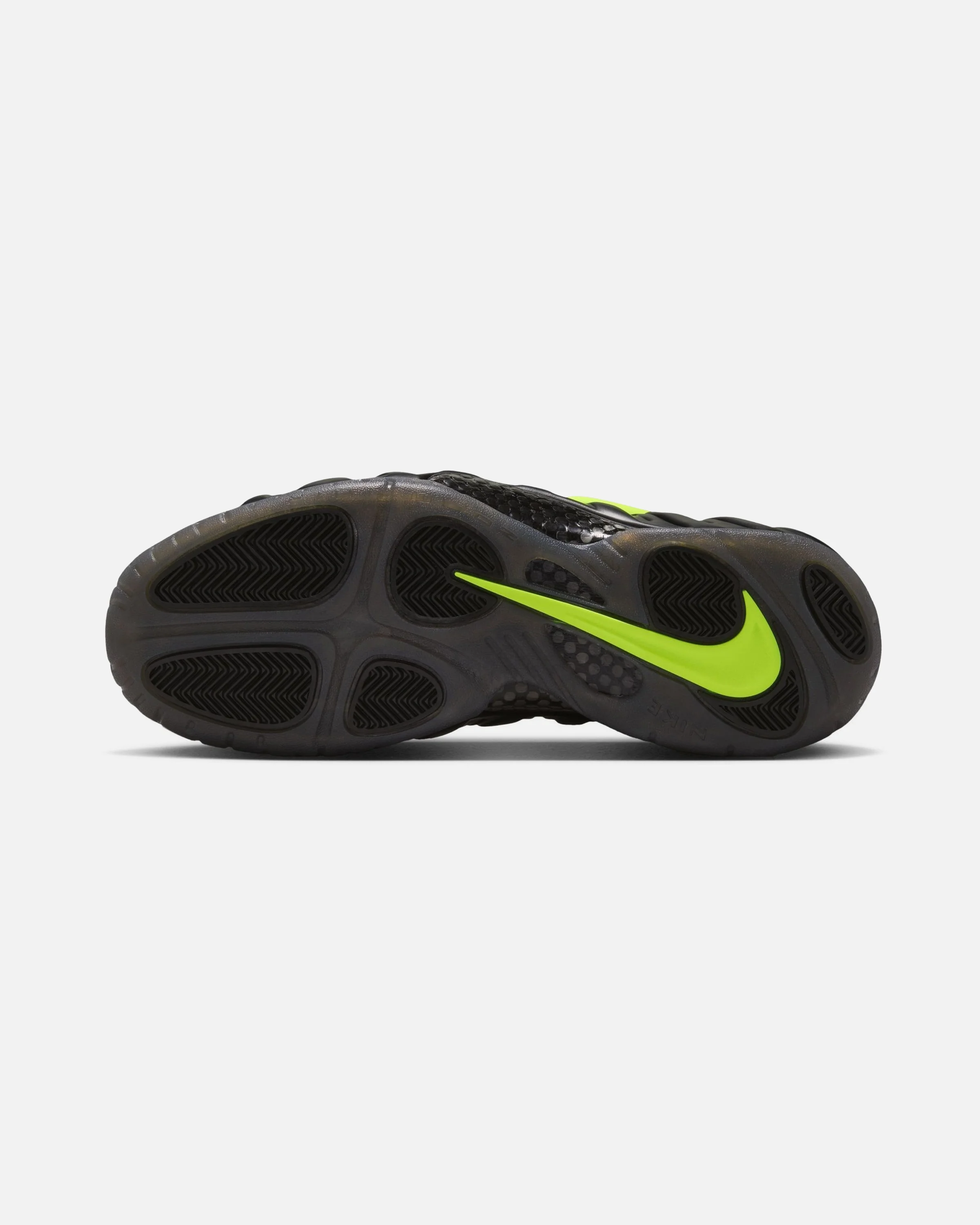 NIKE AIR FOAMPOSITE PRO - BLACK/ VOLTAGE YELLOW