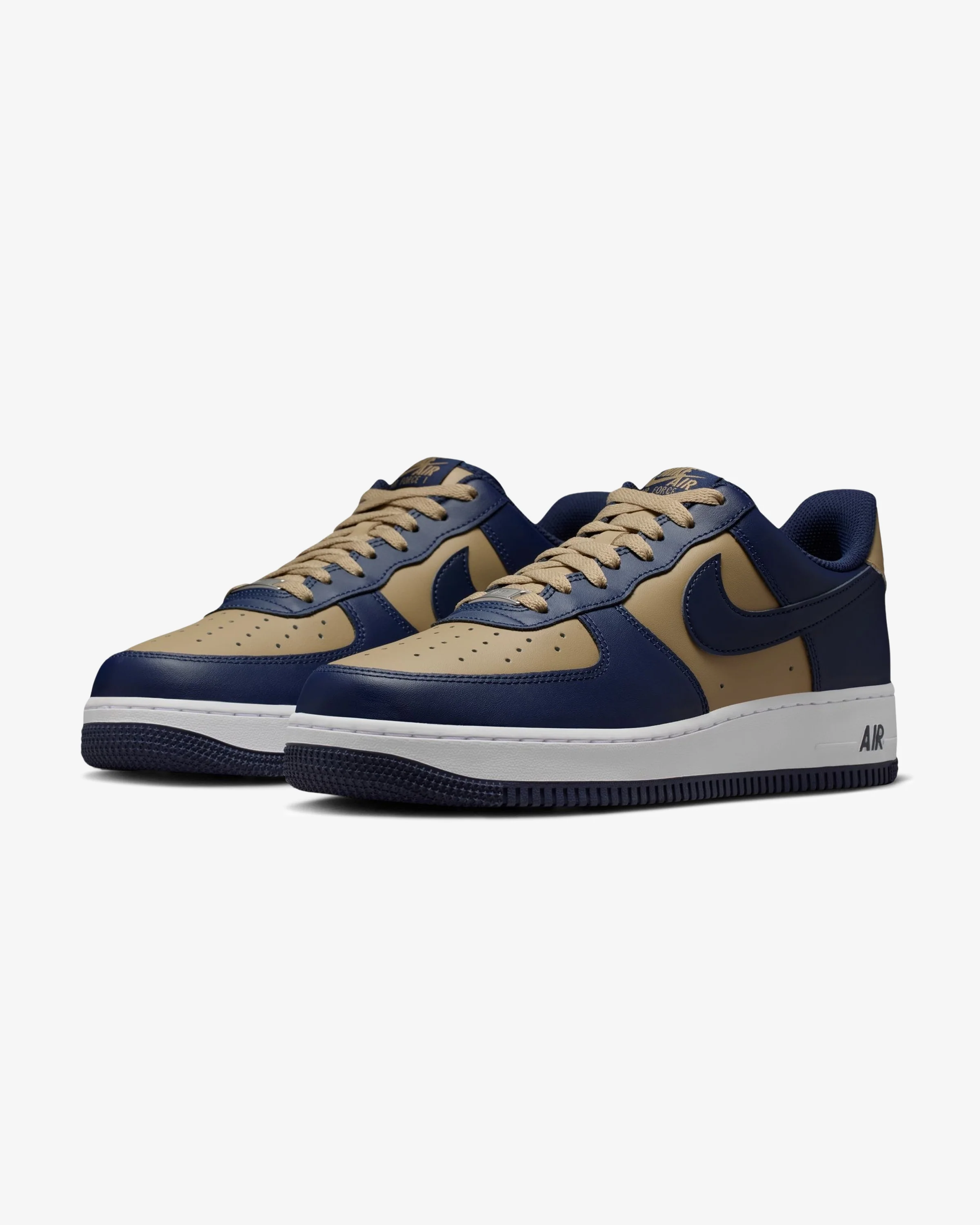 NIKE AIR FORCE 1 '07 - PARACHUTEBEIGE/ OBSIDIAN/ WHITE