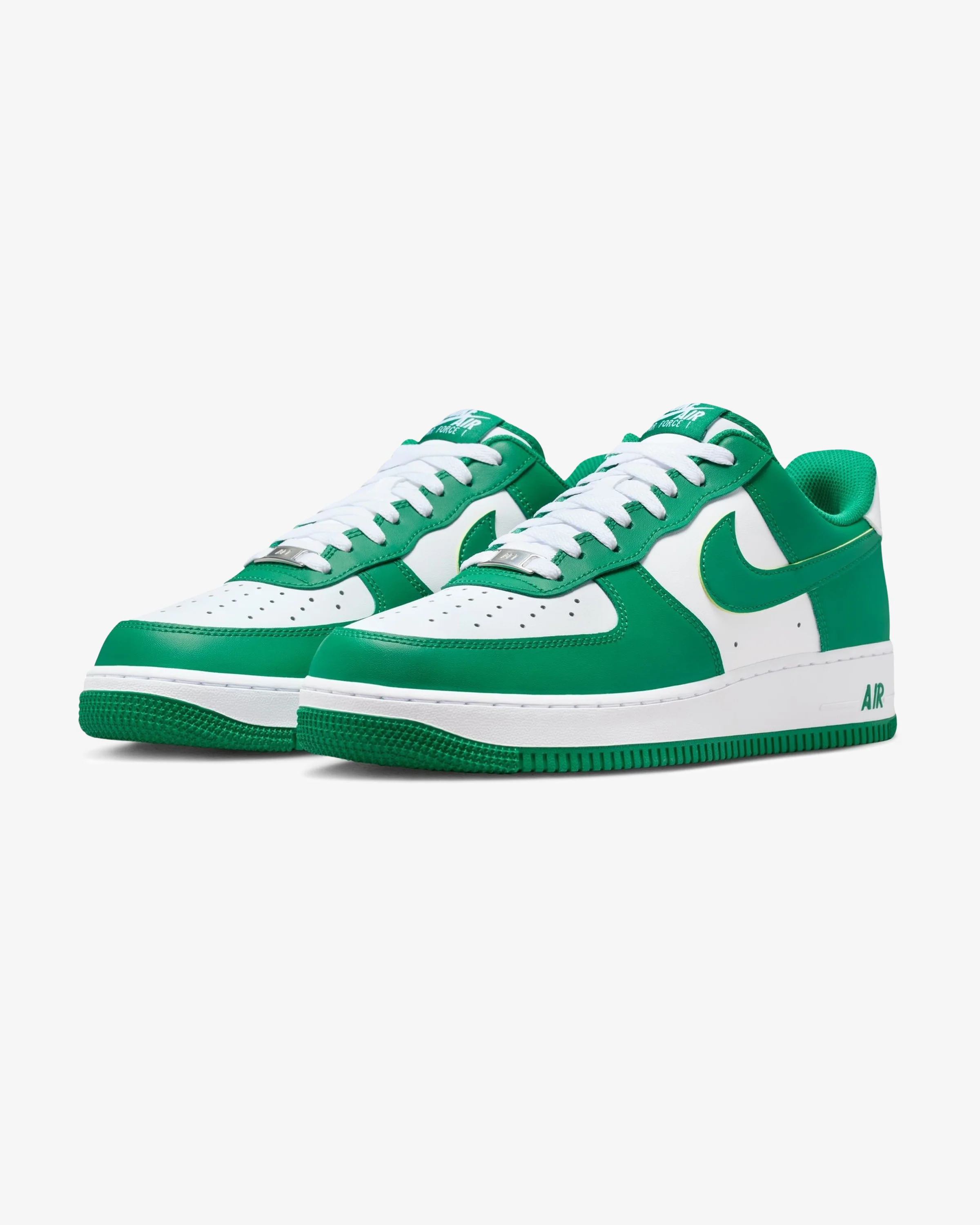 NIKE AIR FORCE 1 '07 - WHITE/ MALACHITE/ WHITE