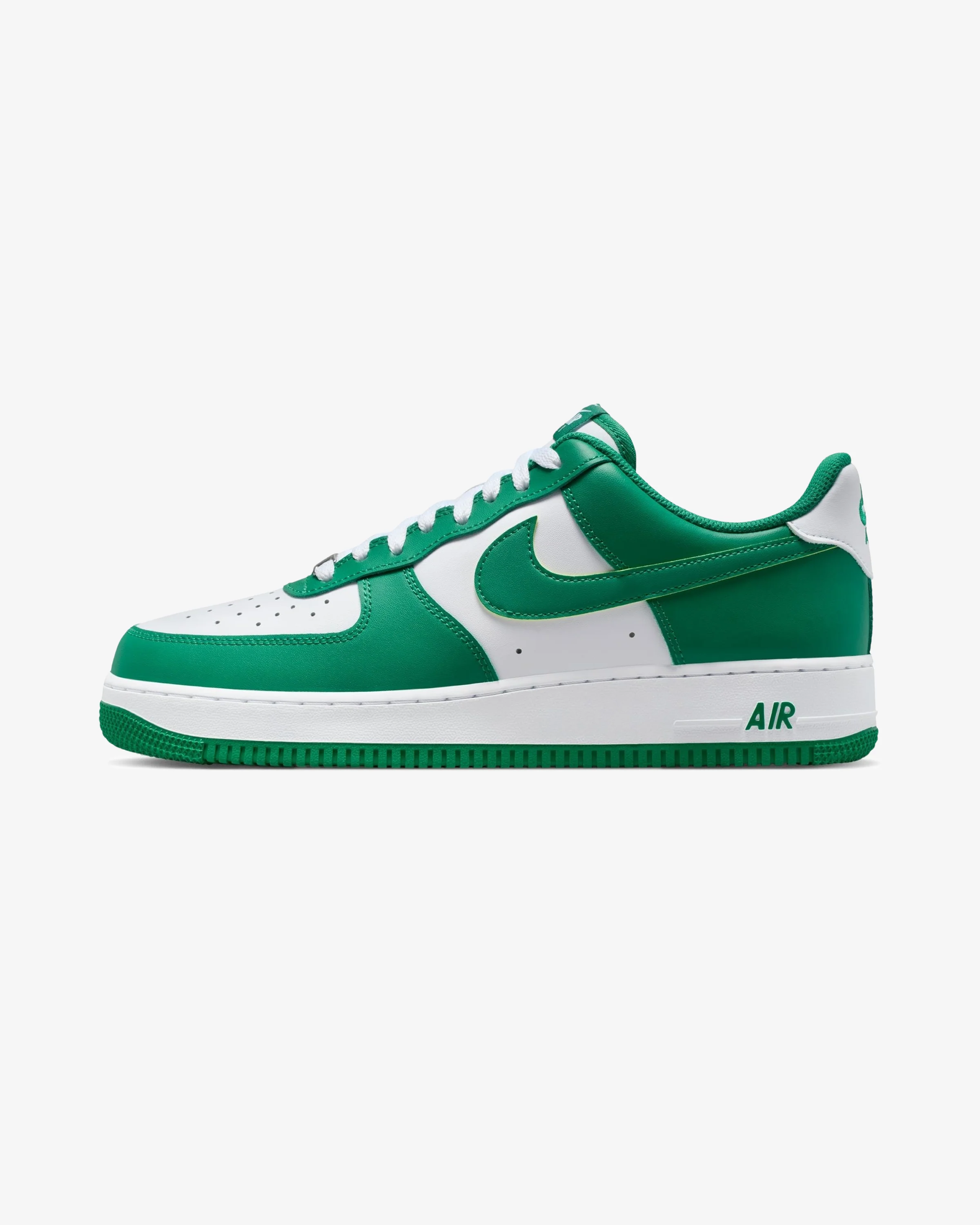 NIKE AIR FORCE 1 '07 - WHITE/ MALACHITE/ WHITE