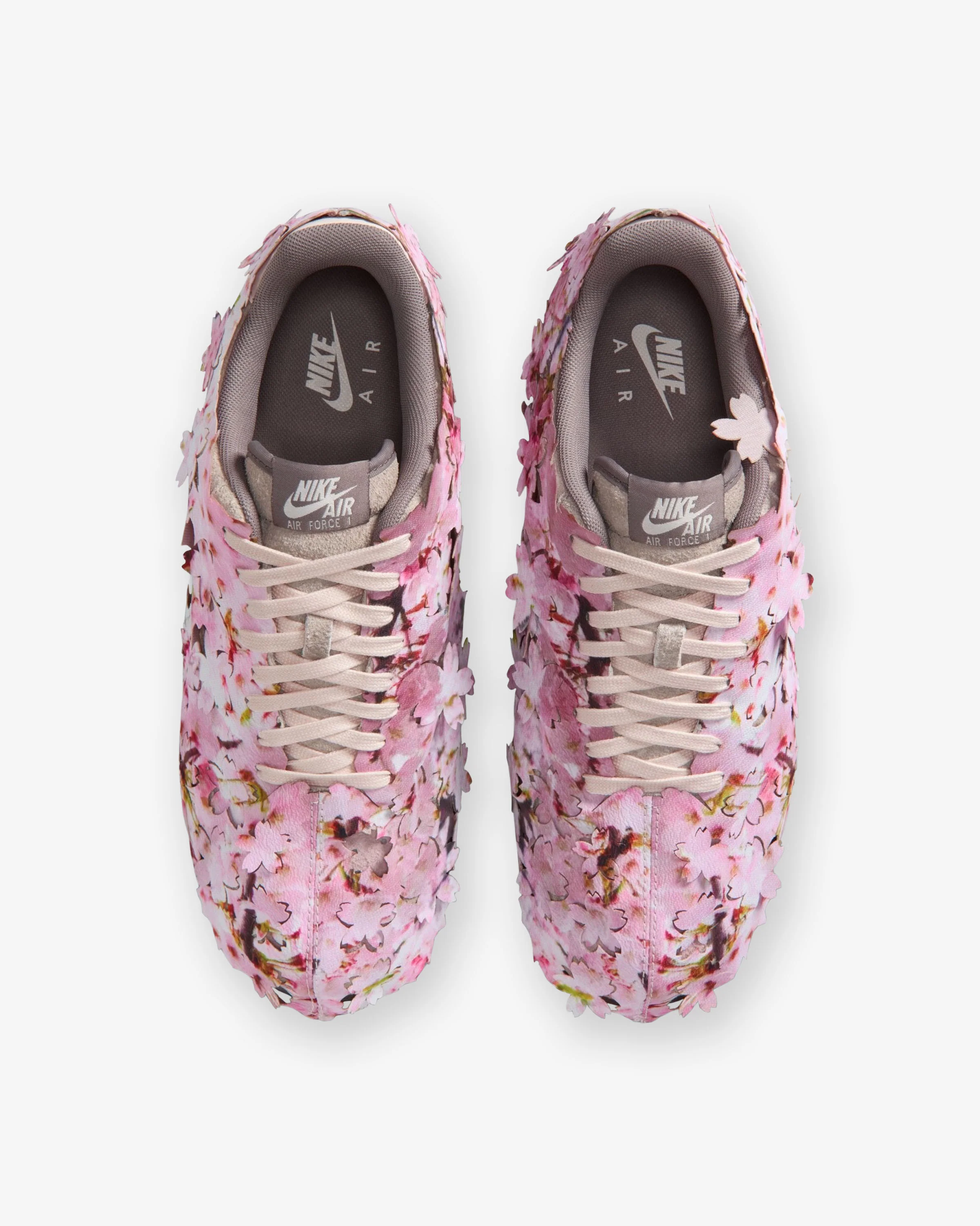 NIKE AIR FORCE 1 '07 PREMIUM - MALT/ LIGHT SOFT PINK