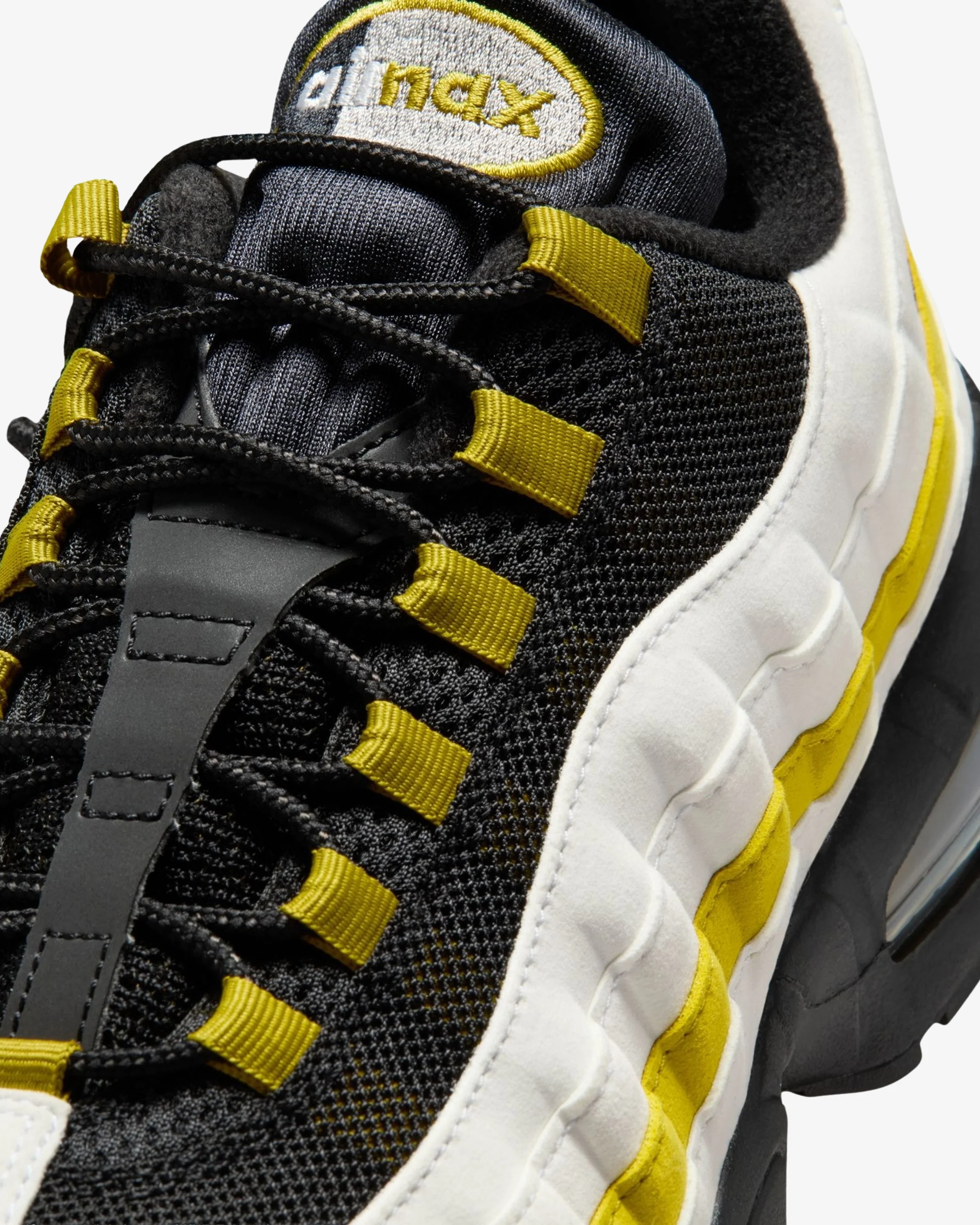 4648-nike-air-max-95-og-white-blacksaffronquartz-6.webp NIKE AIR MAX 95 OG - WHITE/ BLACKSAFFRONQUARTZ