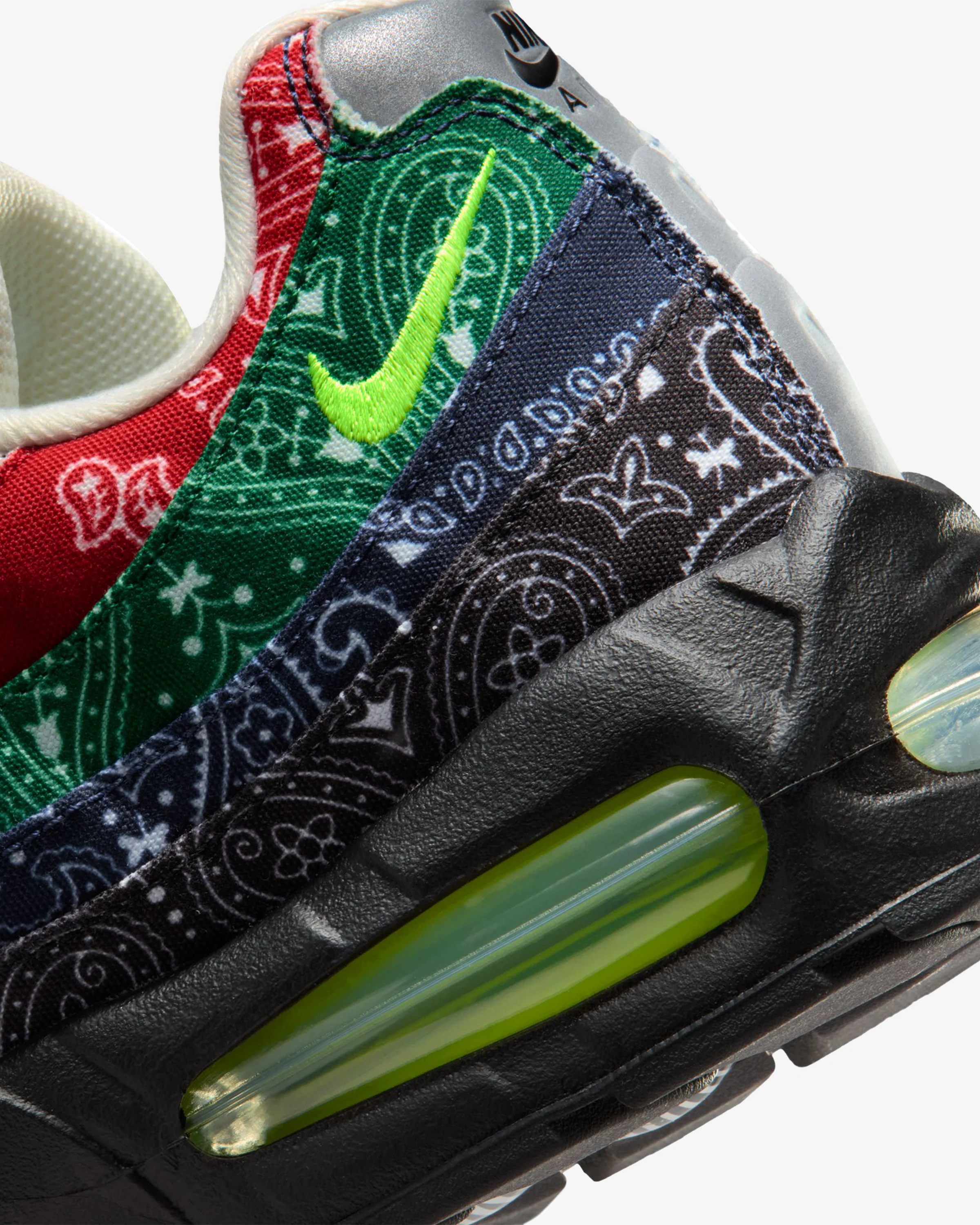 NIKE AIR MAX 95 SP - SAIL/ VOLT/ UNIVERSITY RED