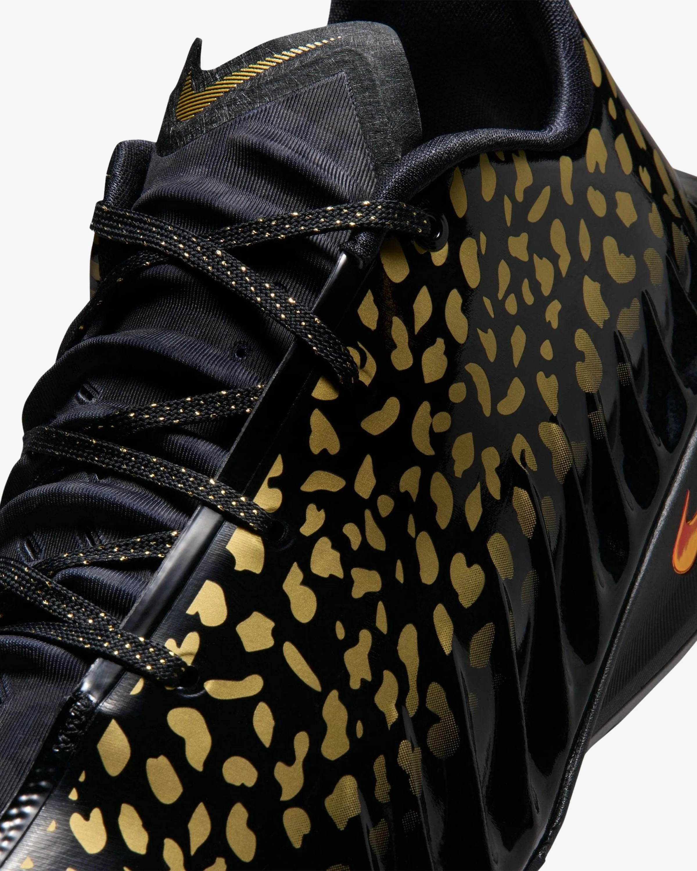 NIKE G.T. CUT 4 'WEMBY PE' - BLACK/ BRIGHT CRIMSON