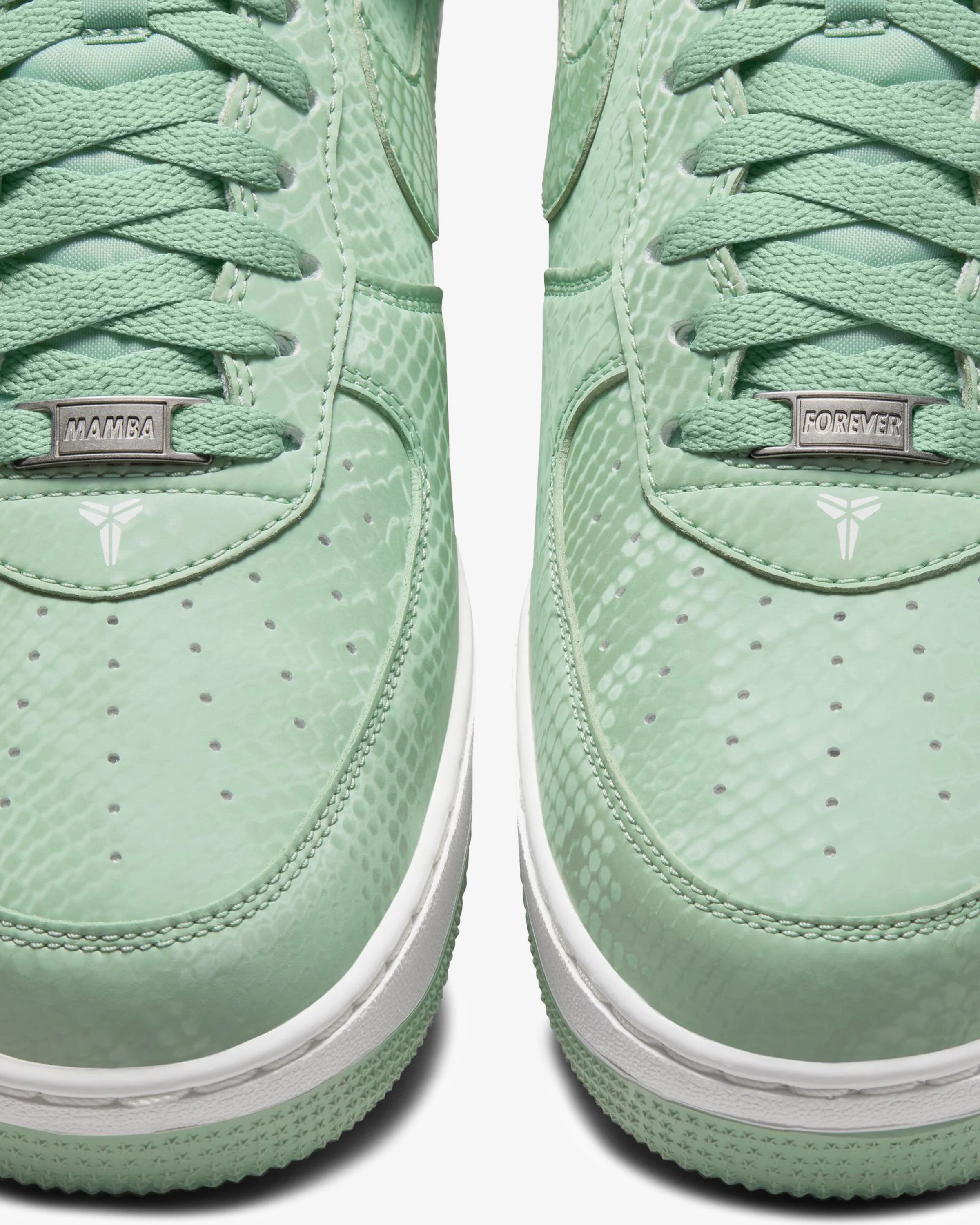 NIKE KOBE AIR FORCE 1 LOW - STEAM/ SUMMIT WHITE