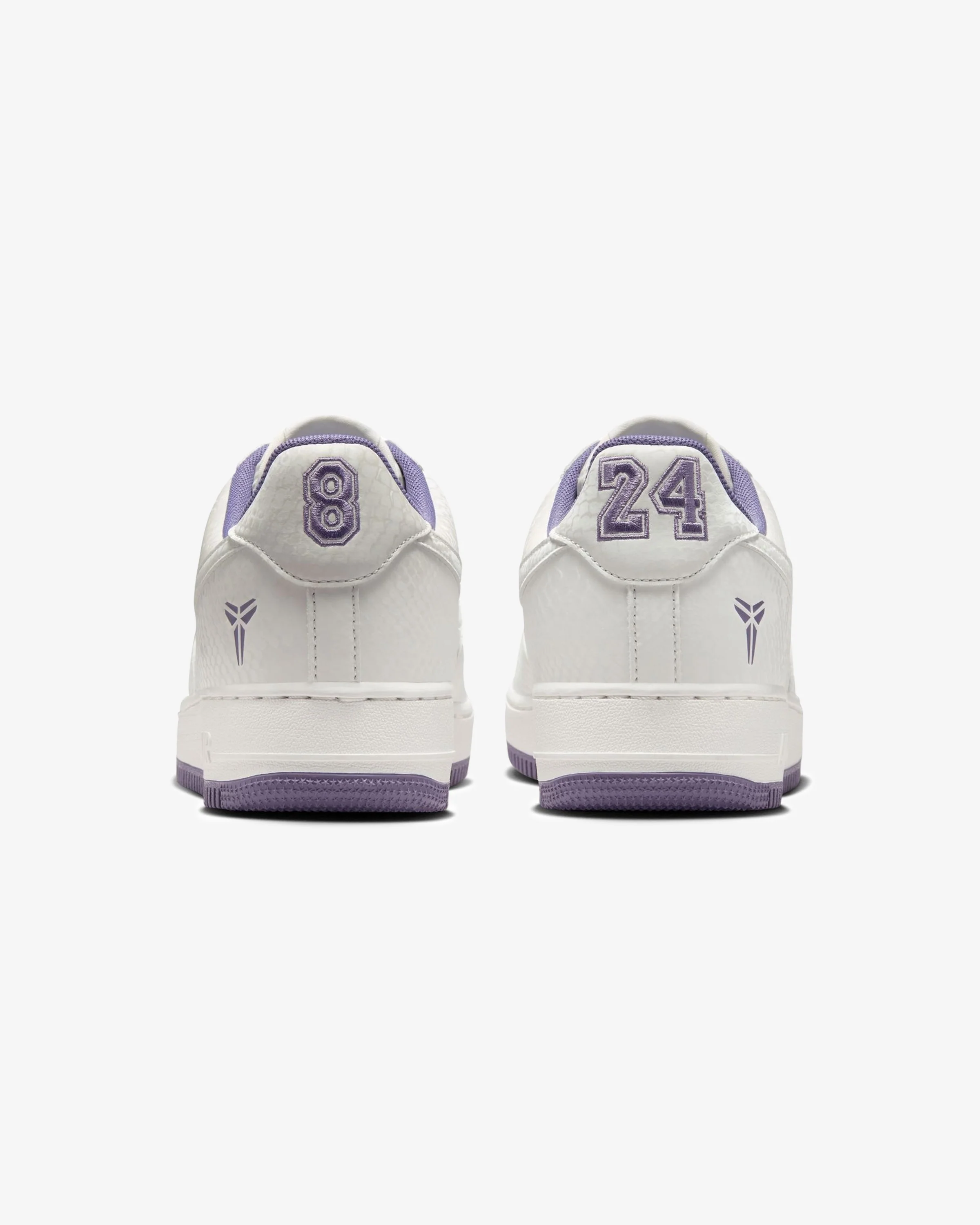 4885-nike-kobe-air-force-1-low-summit-white-daybreak-3.webp NIKE KOBE AIR FORCE 1 LOW - SUMMIT WHITE/ DAYBREAK
