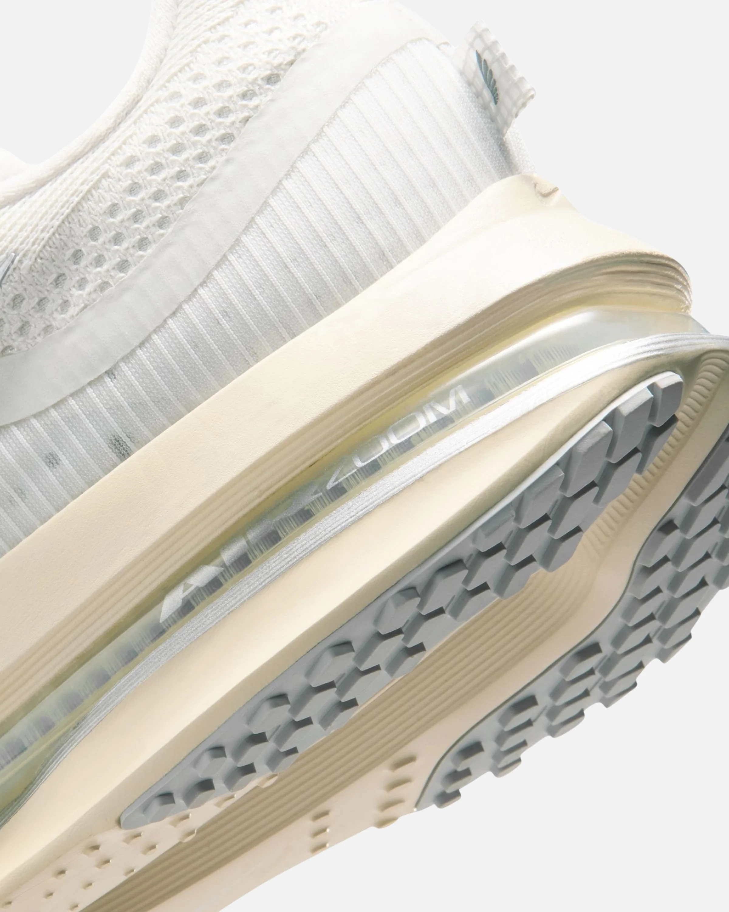 NIKE PEGASUS PREMIUM - PLATINUM TINT/ REFLECT SILVER
