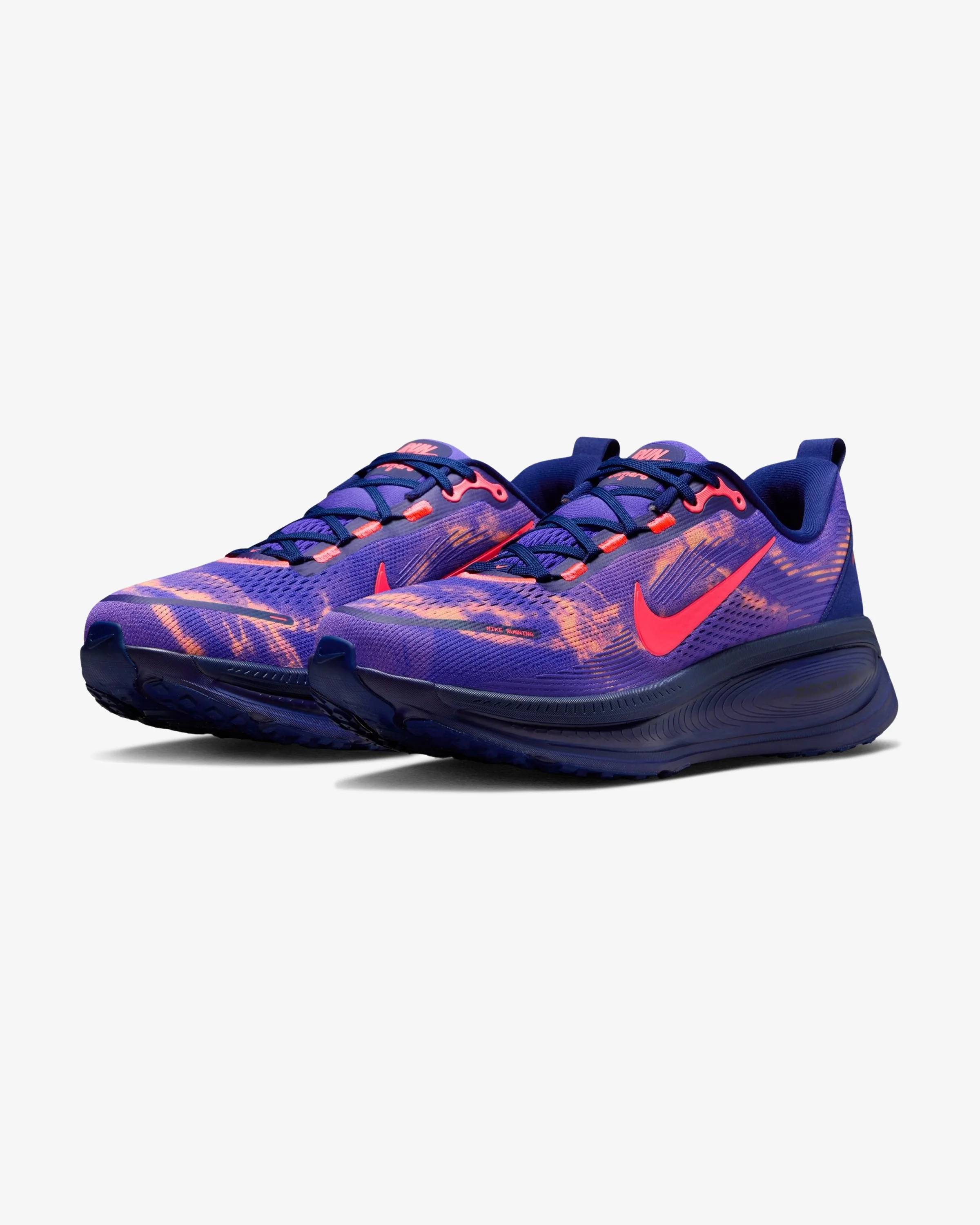 NIKE VOMERO 18 - INDIGO BURST/ HOT LAVA