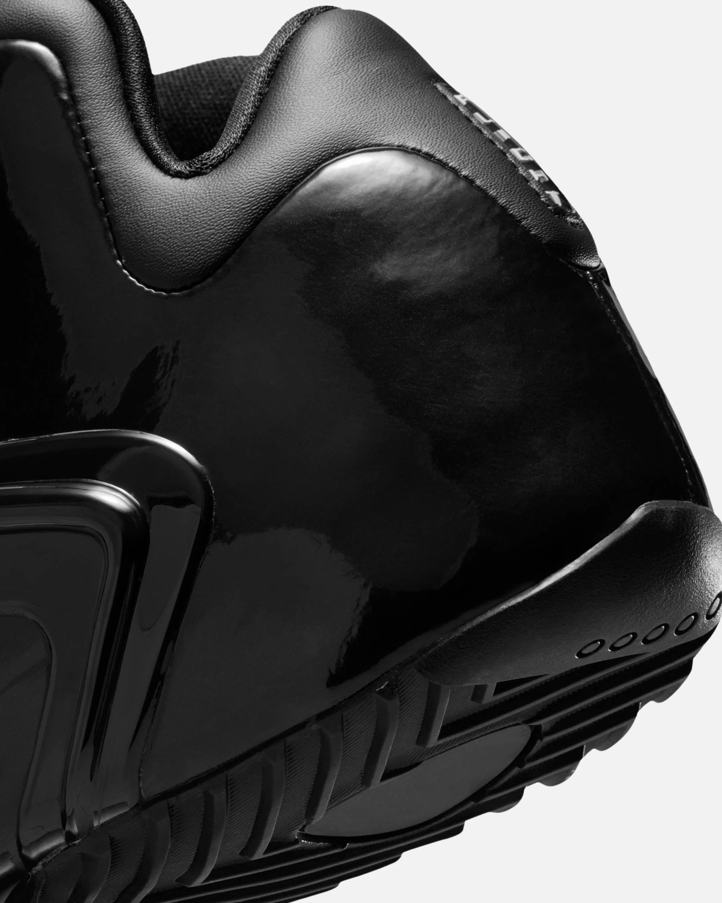 NIKE ZOOM HYPERFLIGHT - BLACK/ WHITE