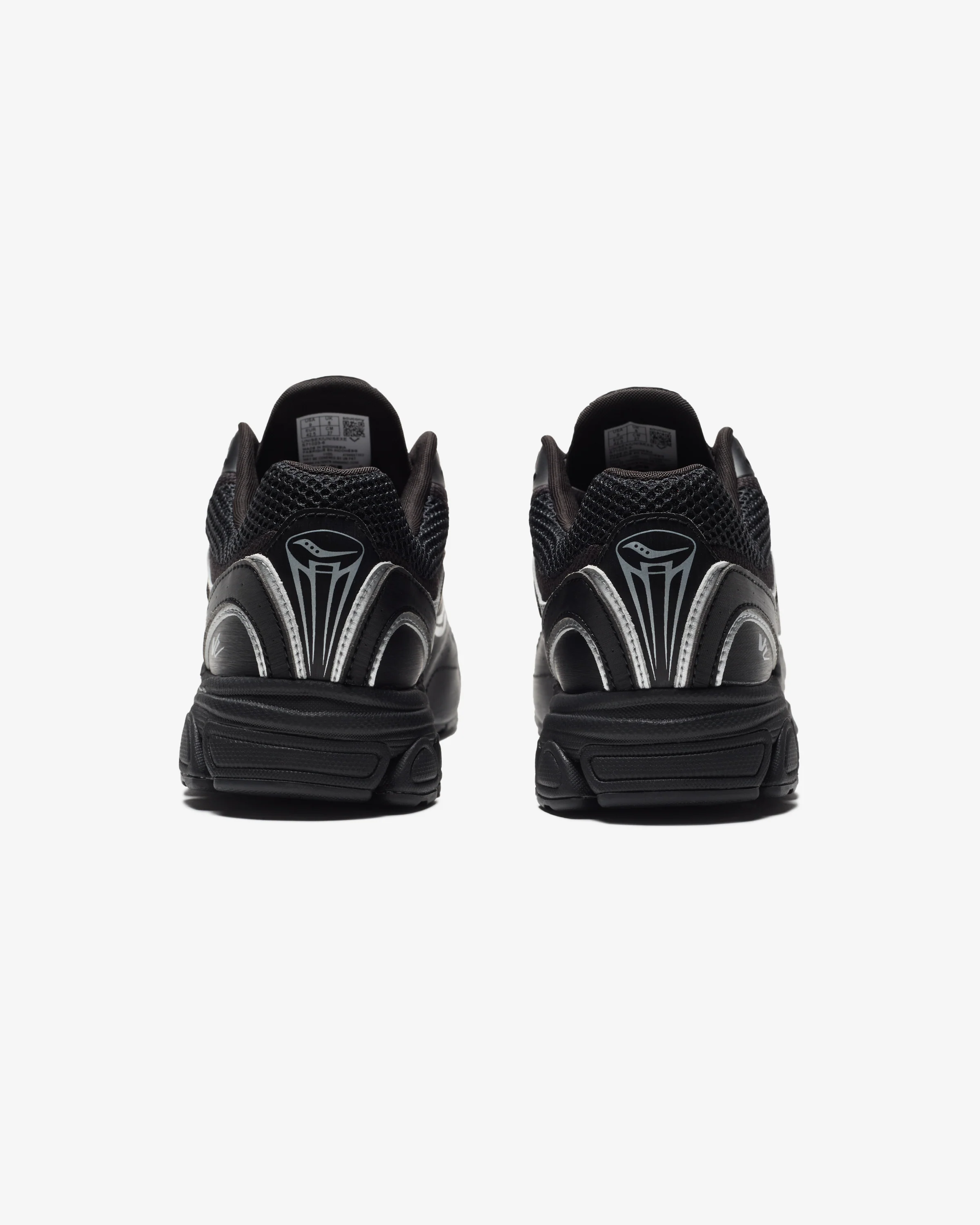SAUCONY PROGRID V2 - BLACK/ SILVER