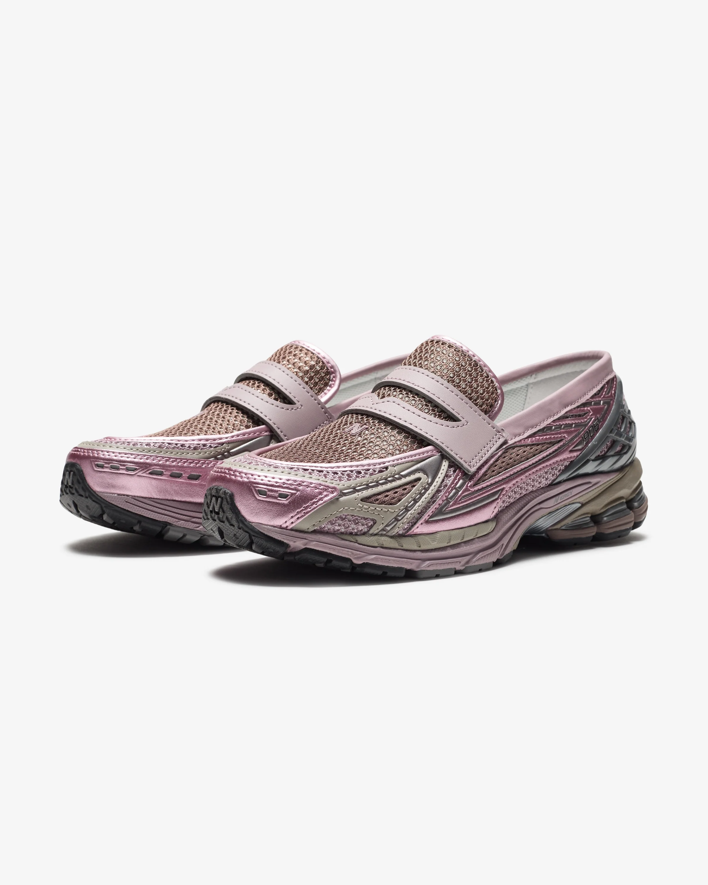 588-new-balance-1906l-icewine-1.webp NEW BALANCE 1906L - ICEWINE