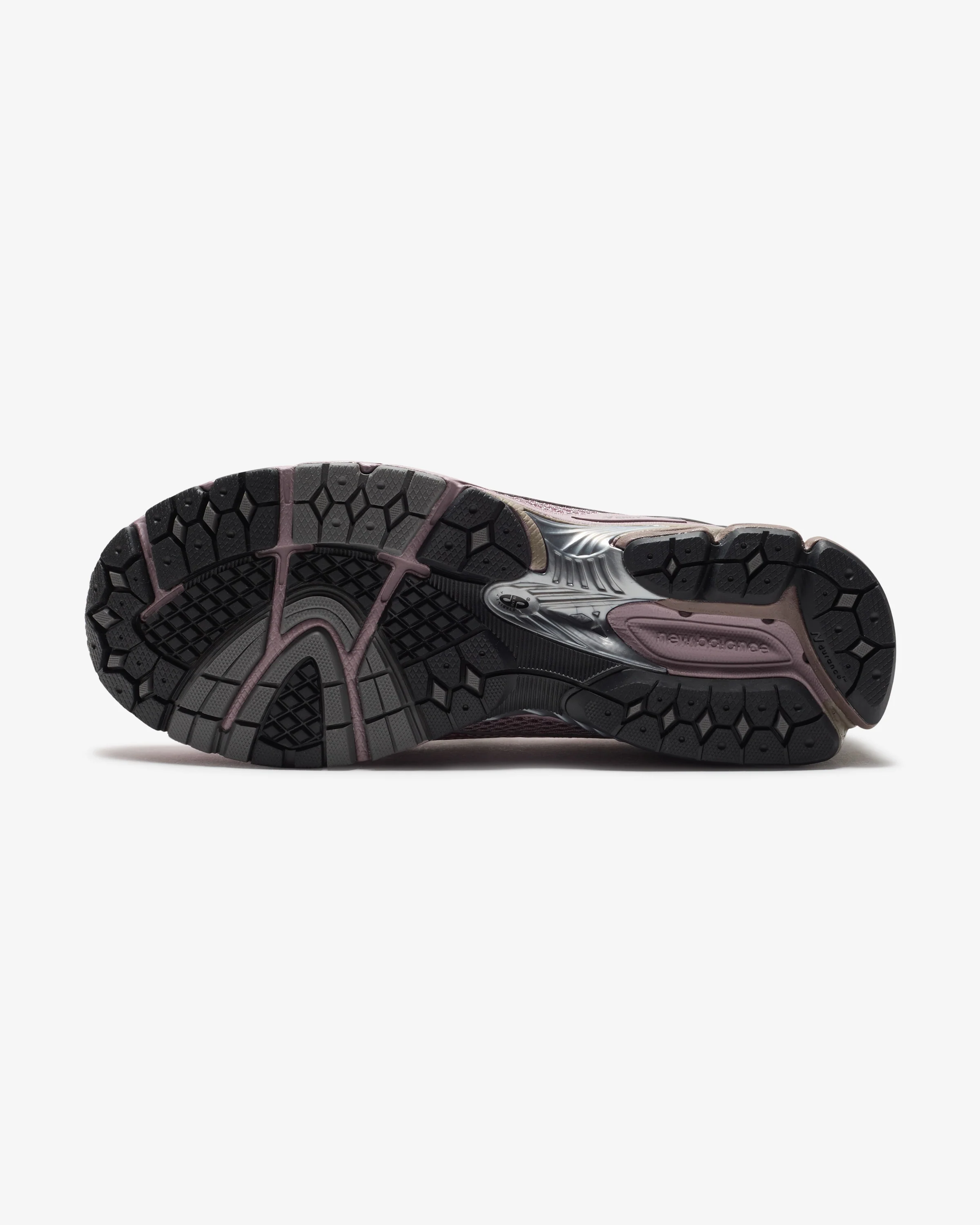 588-new-balance-1906l-icewine-5.webp NEW BALANCE 1906L - ICEWINE
