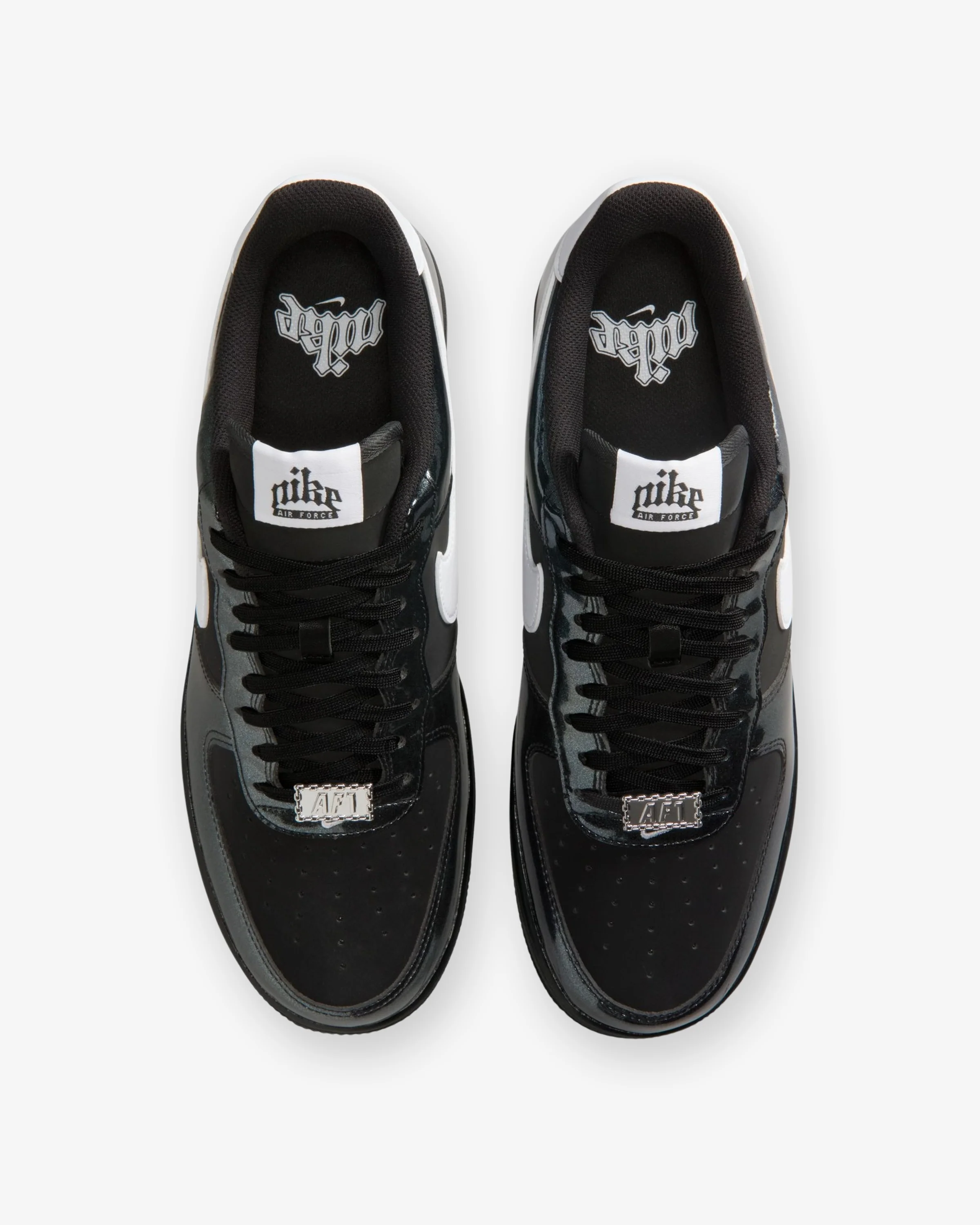 NIKE AIR FORCE 1 '07 LV8 - BLACK/ WHITE