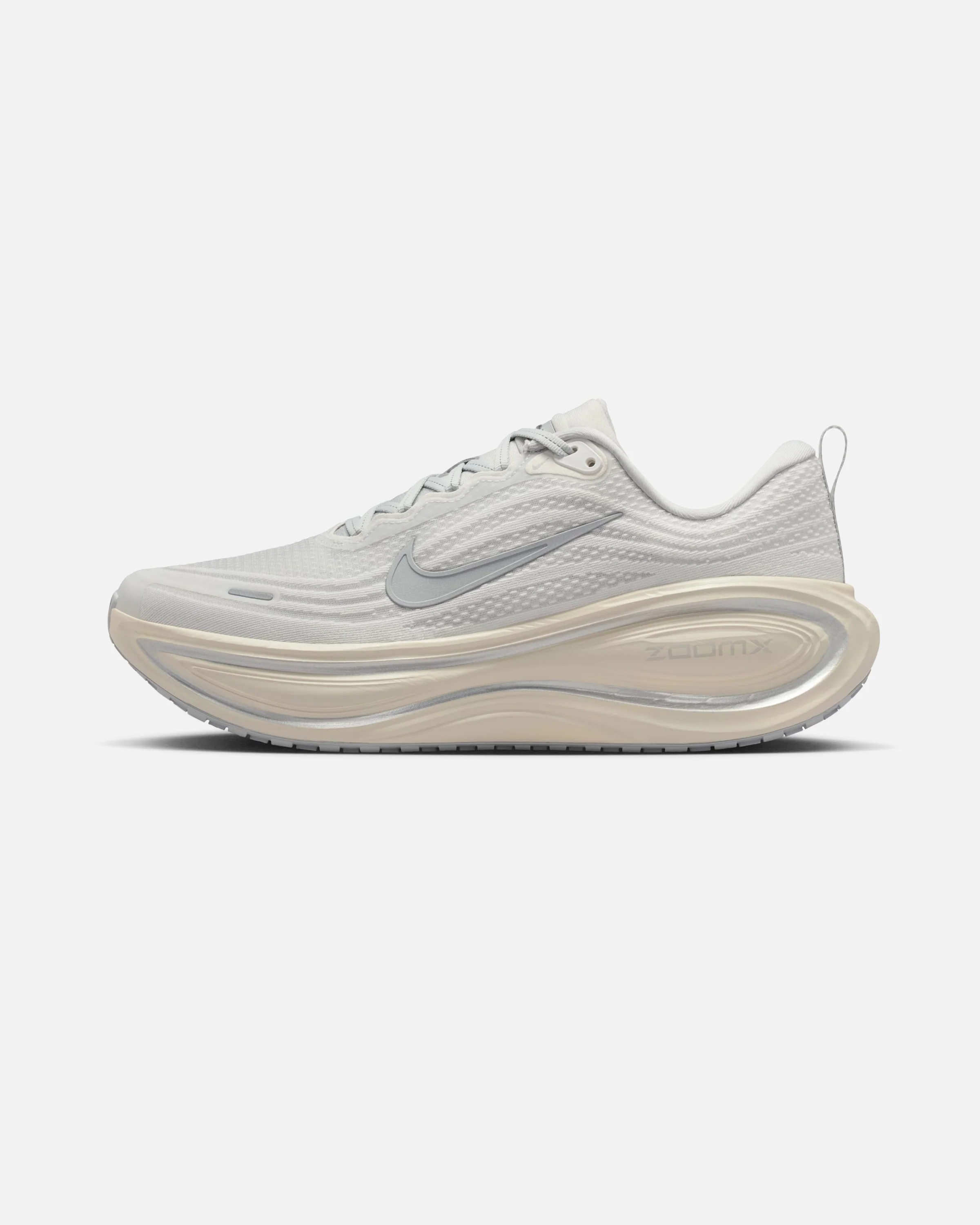 NIKE VOMERO PLUS - PLATINUM TINT/ REFLECT SILVER/ GREY FOG