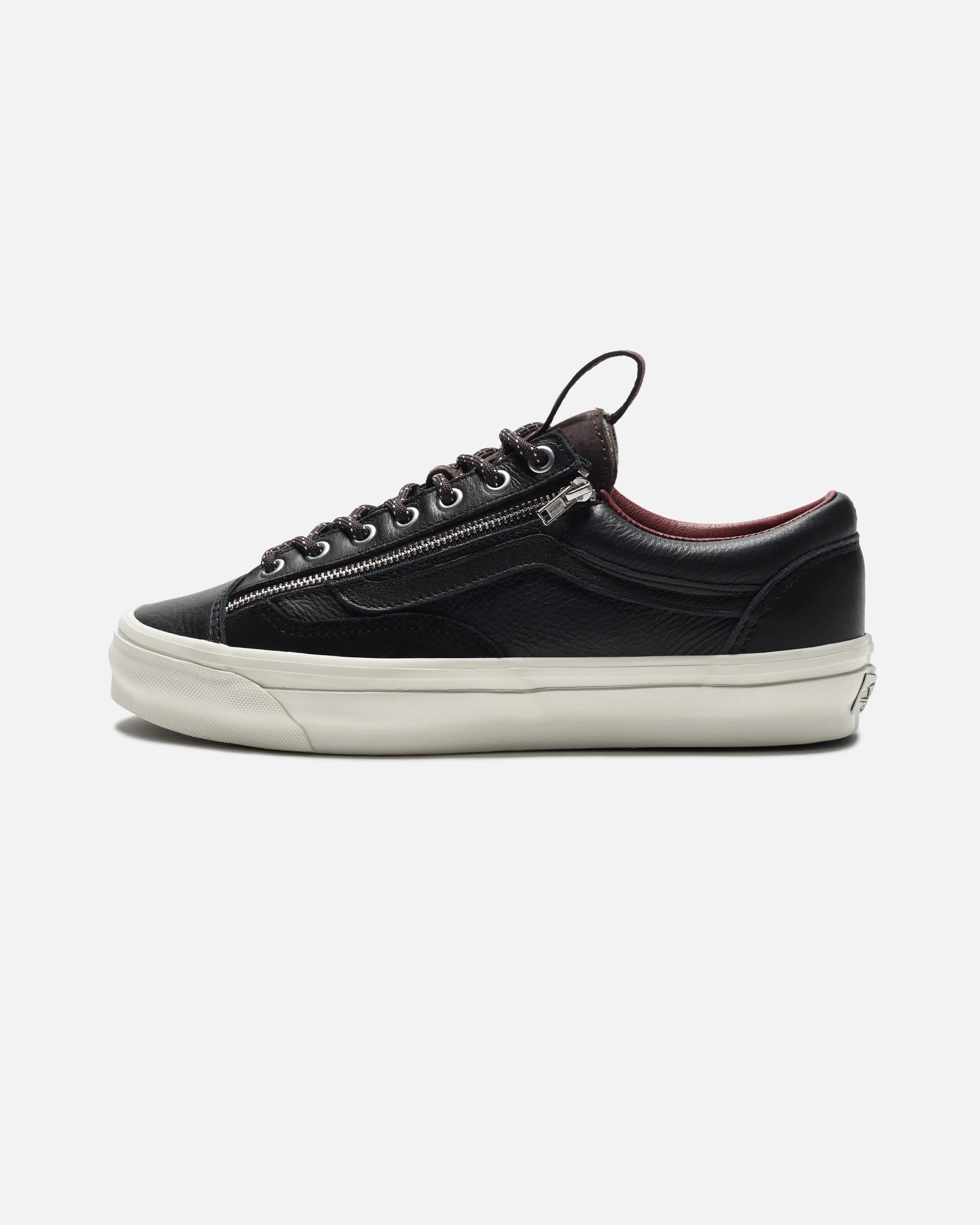 6741-vans-premium-old-skool-36-zip-aspenblack-2.webp VANS PREMIUM OLD SKOOL 36 ZIP - ASPENBLACK