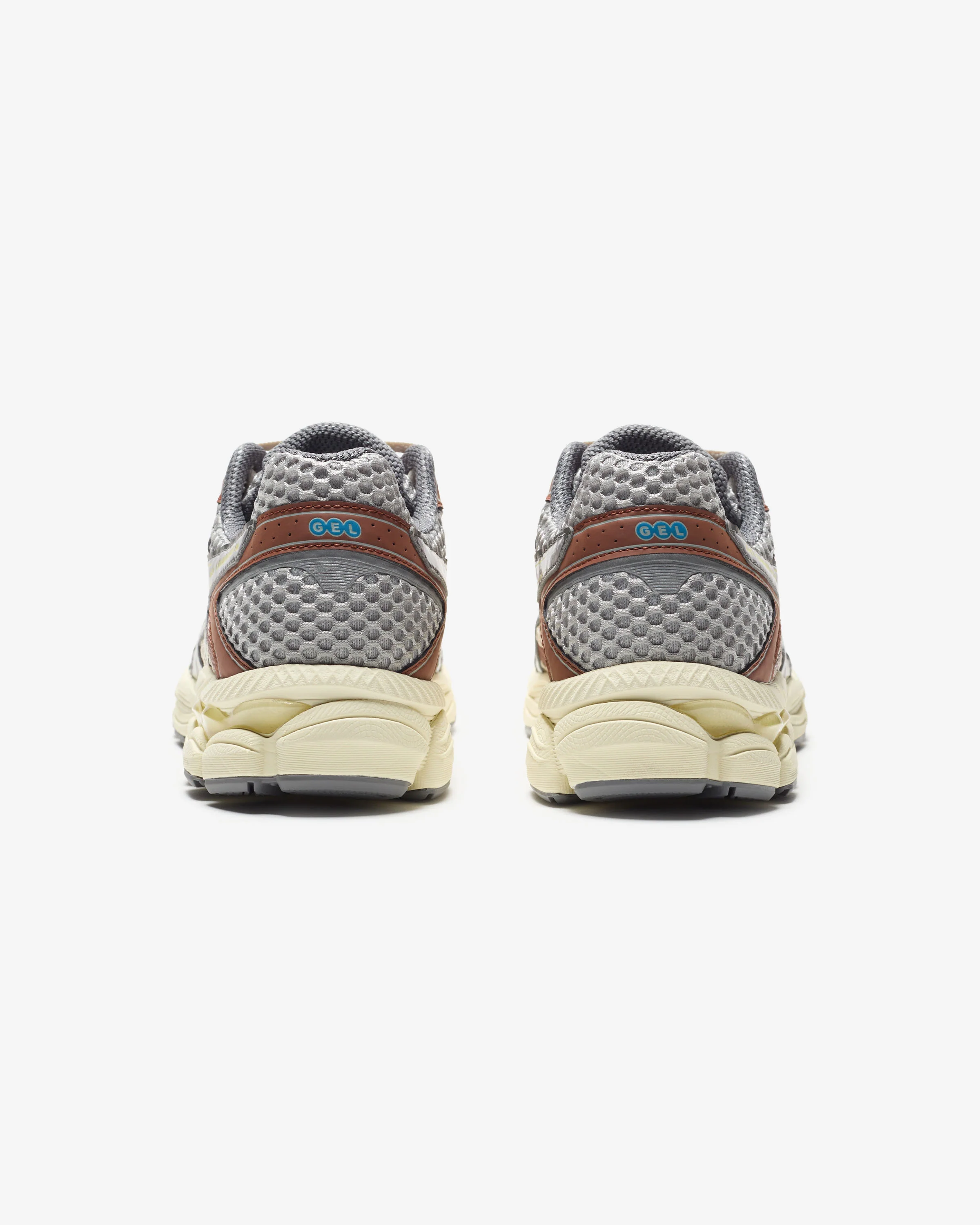 ASICS X EMMI GEL-CUMULUS 16 - BEIGE/ GREY