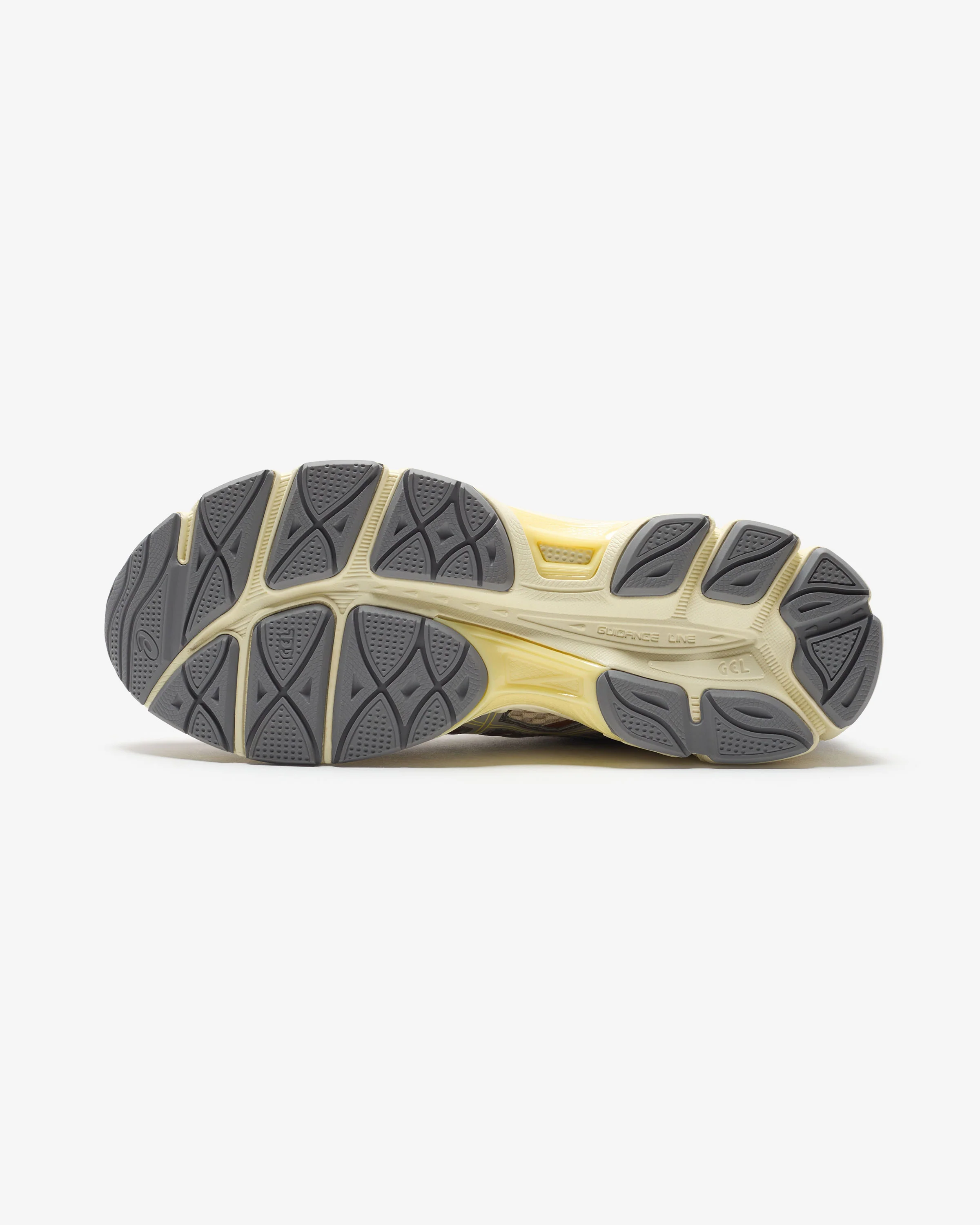 ASICS X EMMI GEL-CUMULUS 16 - BEIGE/ GREY