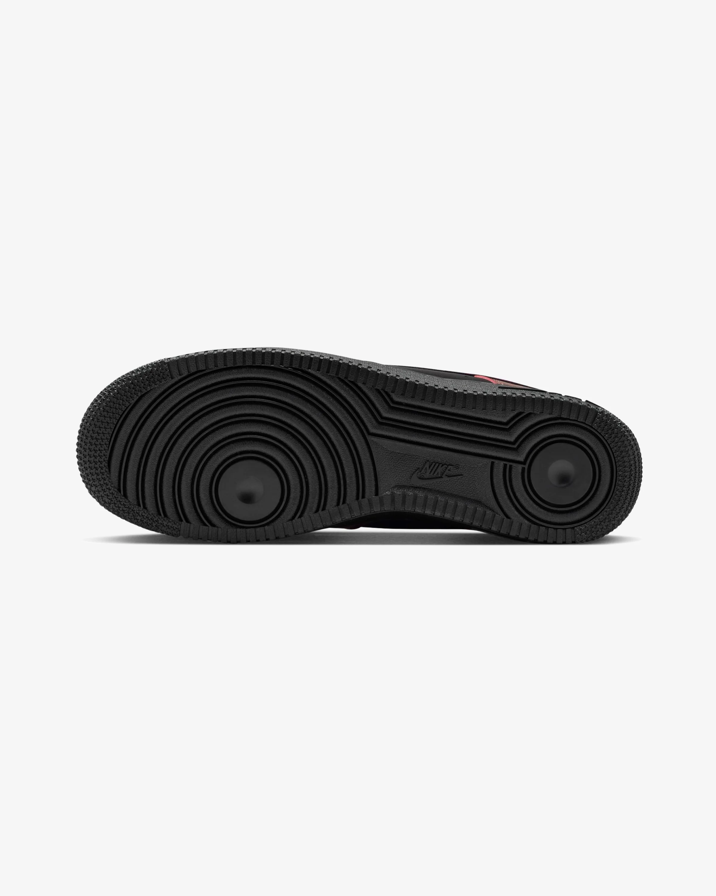 NIKE AIR FORCE 1 '07 LV8 - BLACK/BOLD BERRY