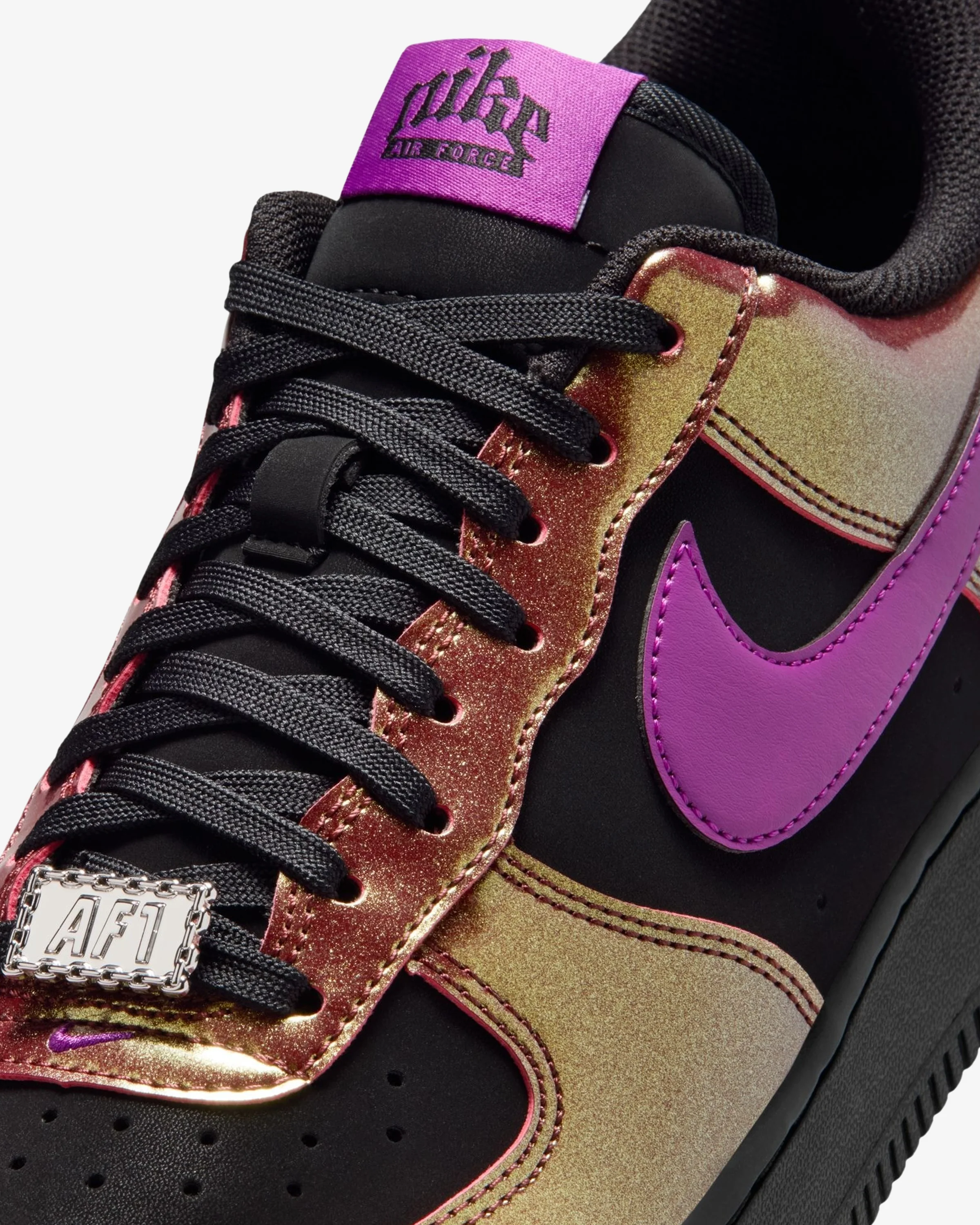 NIKE AIR FORCE 1 '07 LV8 - BLACK/BOLD BERRY