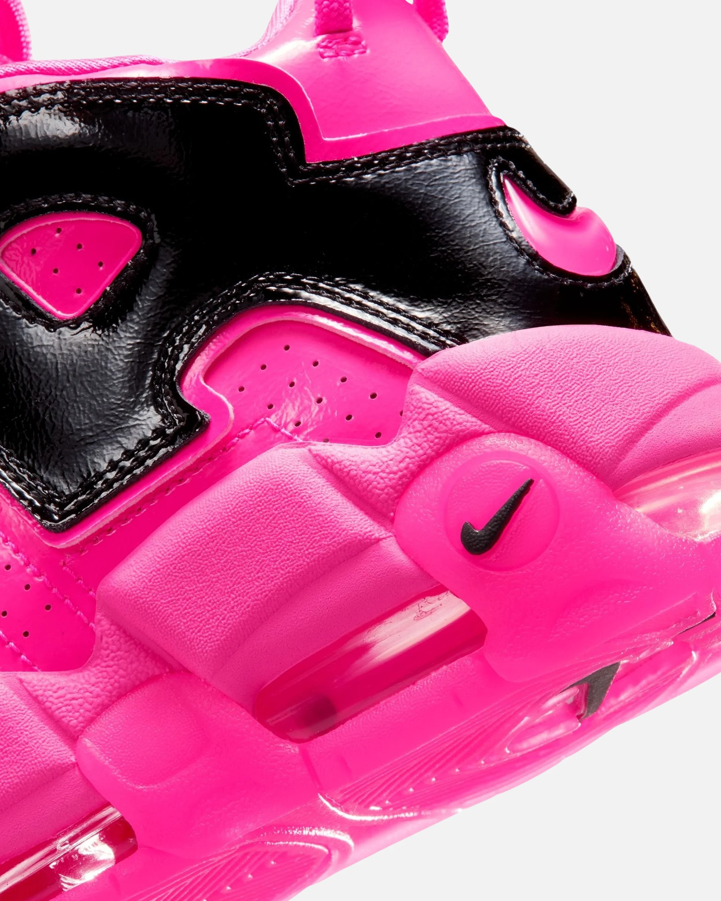 NIKE WMNS AIR MORE UPTEMPO SE - PINK BLAST / BLACK / PINK BLAST