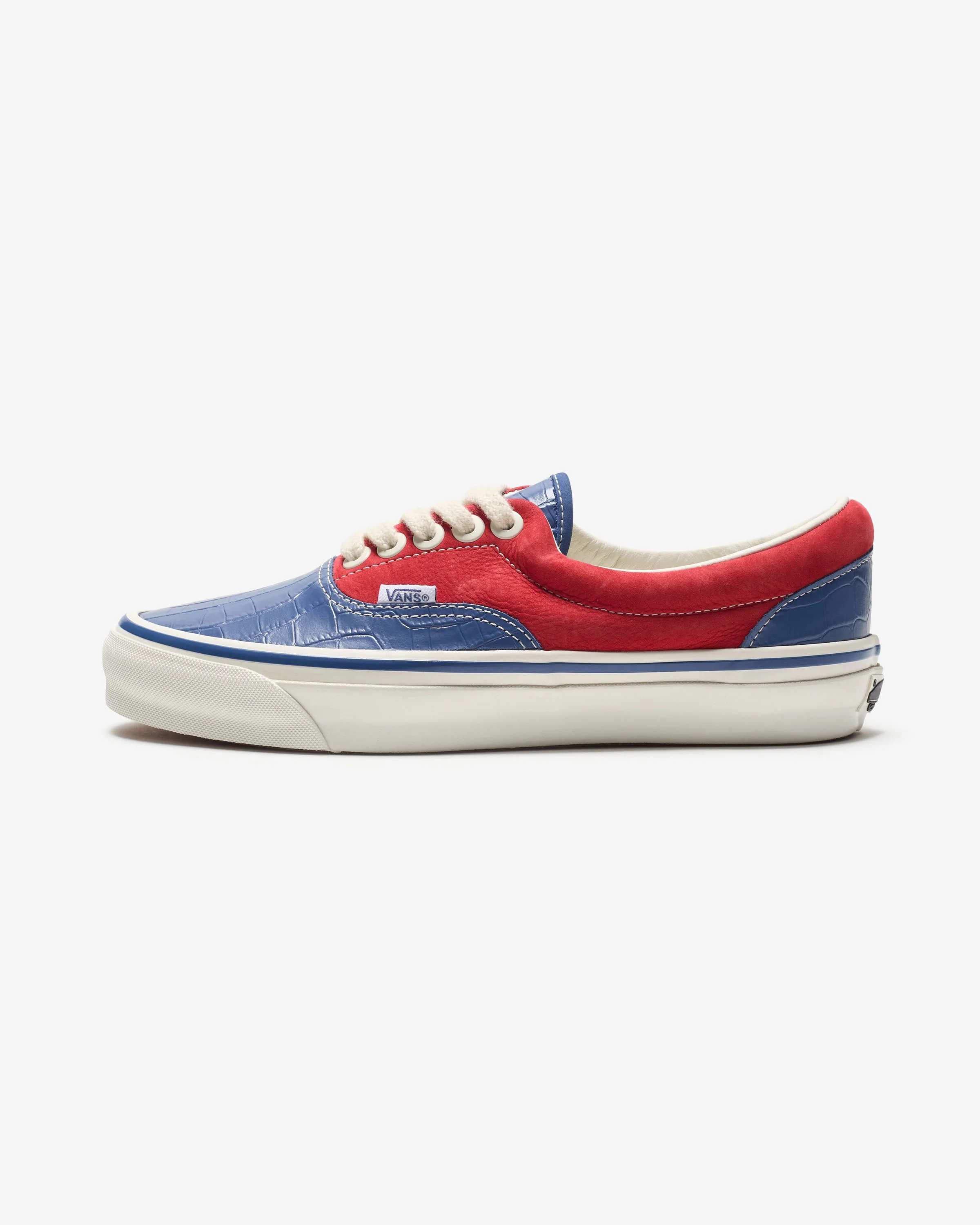 6982-vans-otw-era-95-vibram-navy-redpatent-2.webp VANS OTW ERA 95 VIBRAM - NAVY/ REDPATENT