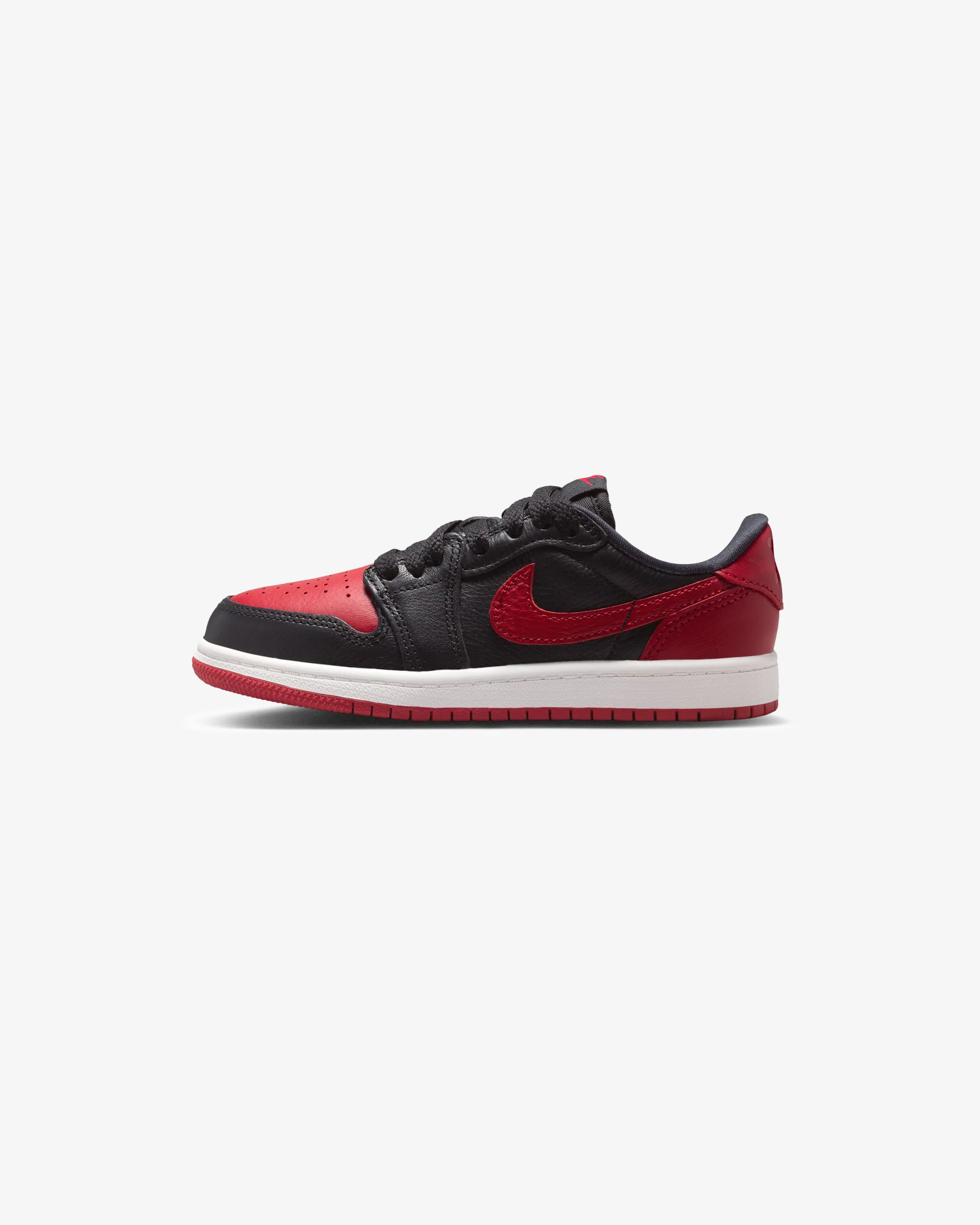 7281-jordan-ps-aj-1-retro-low-og-black-varsity-red-summit-white-2.webp JORDAN PS AJ 1 RETRO LOW OG - BLACK/ VARSITY RED/ SUMMIT WHITE