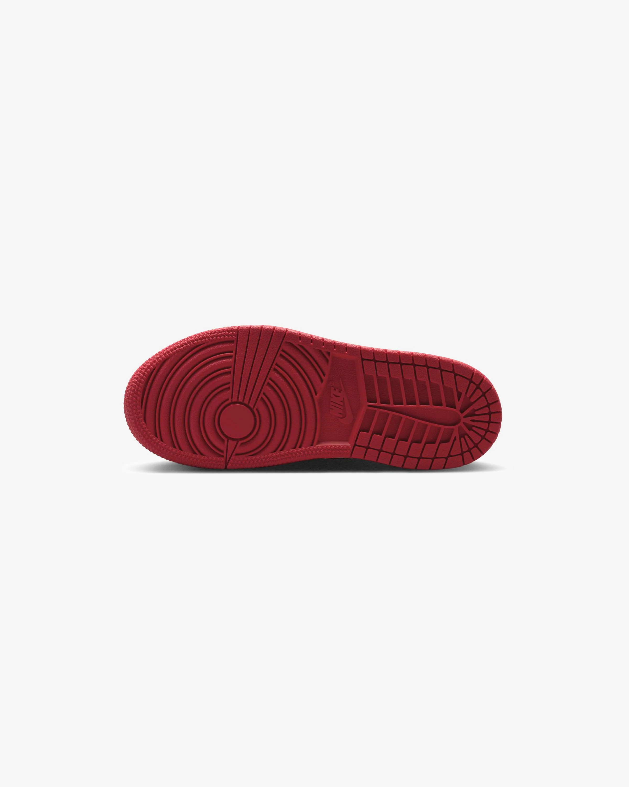 7281-jordan-ps-aj-1-retro-low-og-black-varsity-red-summit-white-5.webp JORDAN PS AJ 1 RETRO LOW OG - BLACK/ VARSITY RED/ SUMMIT WHITE