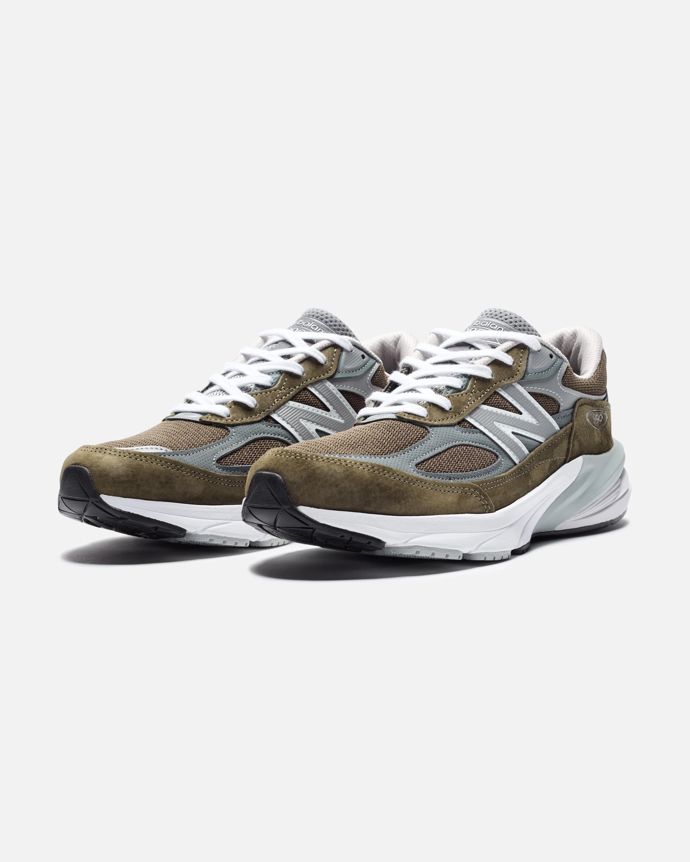 731-new-balance-made-in-usa-990v6-olive-1.webp NEW BALANCE 'MADE IN USA' 990v6 - OLIVE