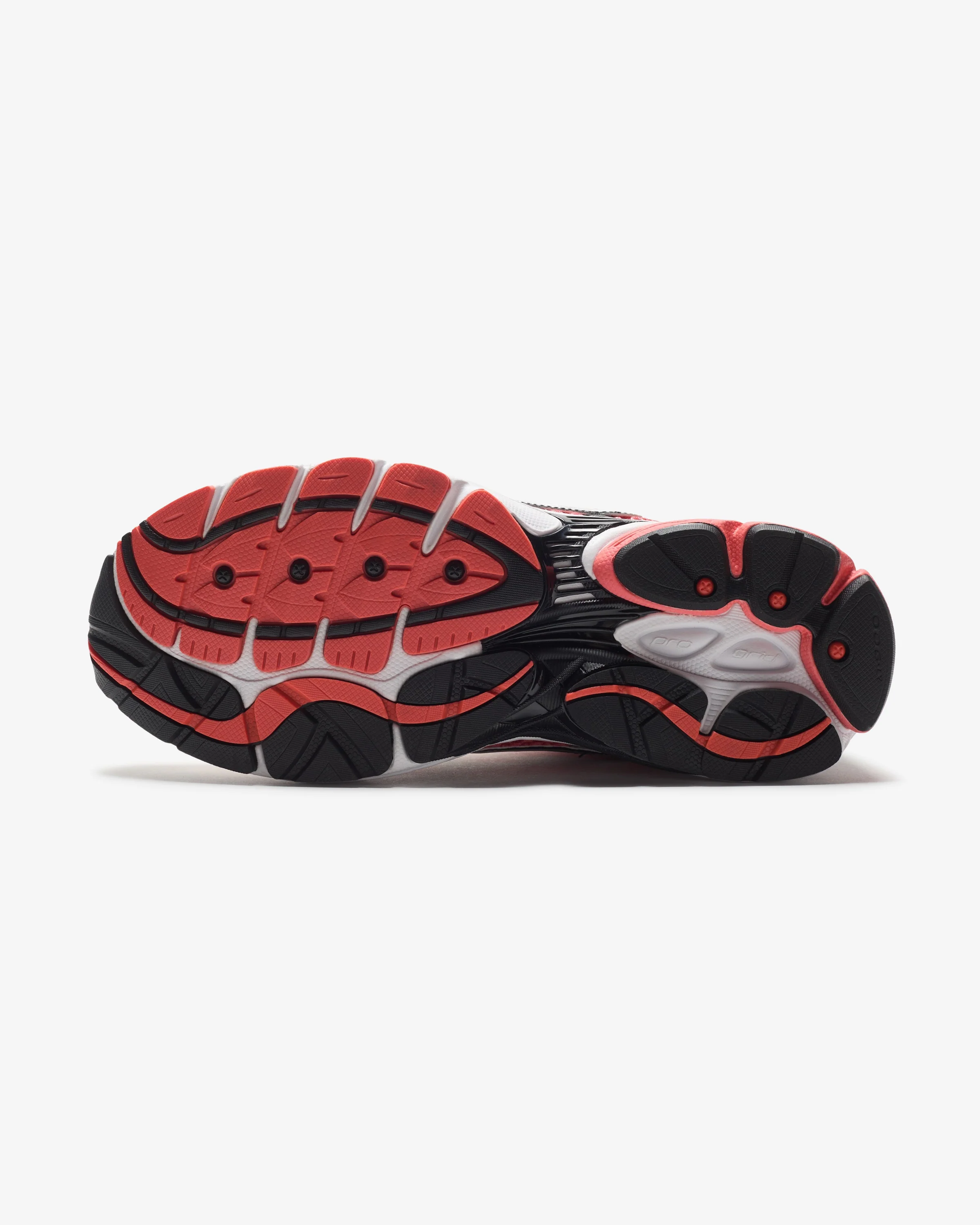 SAUCONY PROGRID OMNI 9 - SILVER/ CORAL