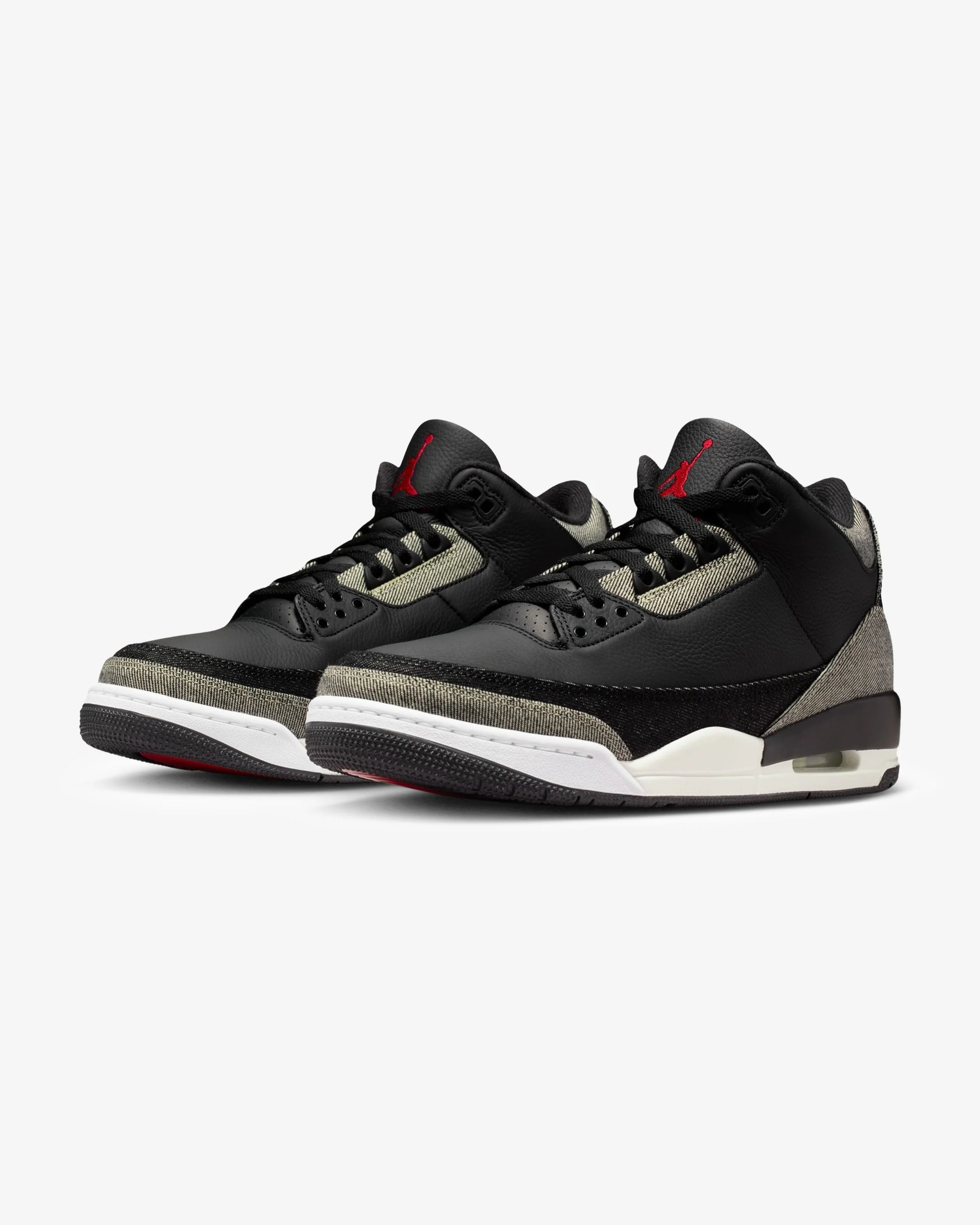 JORDAN X LEVI'S® AJ 3 RETRO - BLACK/ WHITE