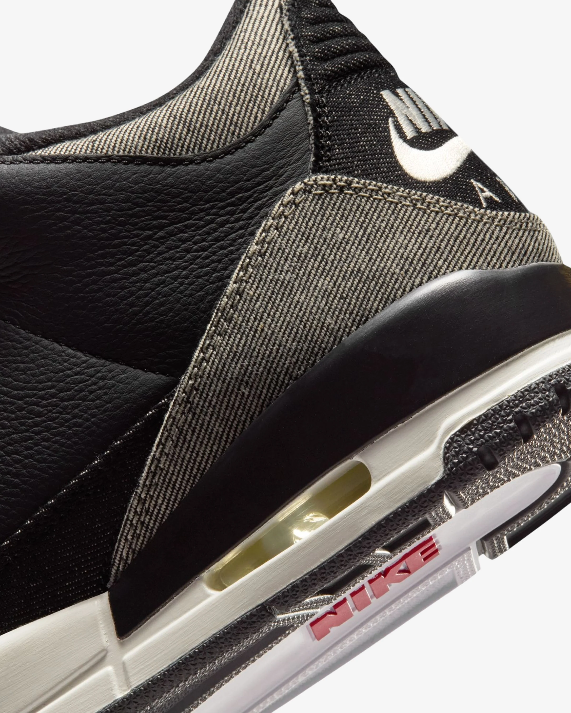 JORDAN X LEVI'S® AJ 3 RETRO - BLACK/ WHITE