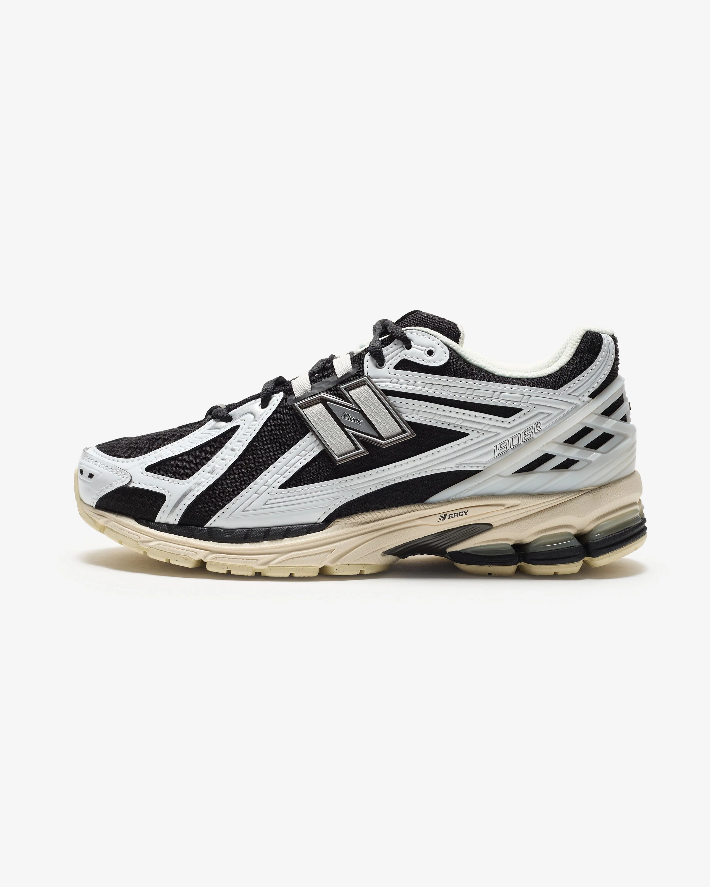 NEW BALANCE 1906R - WHITE/ BLACK