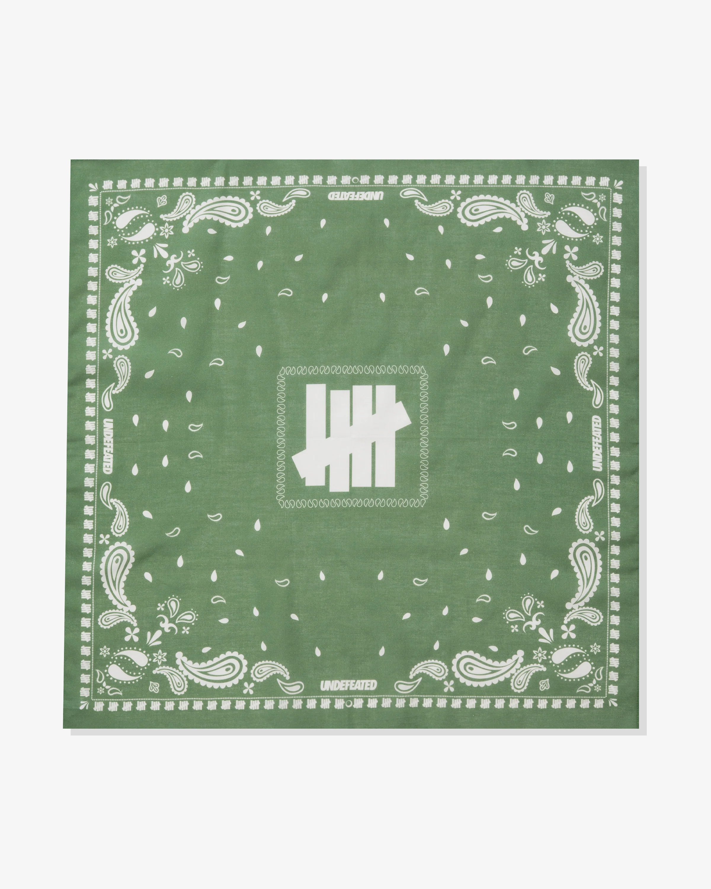 8625-undefeated-icon-bandana-3.webp UNDEFEATED ICON BANDANA