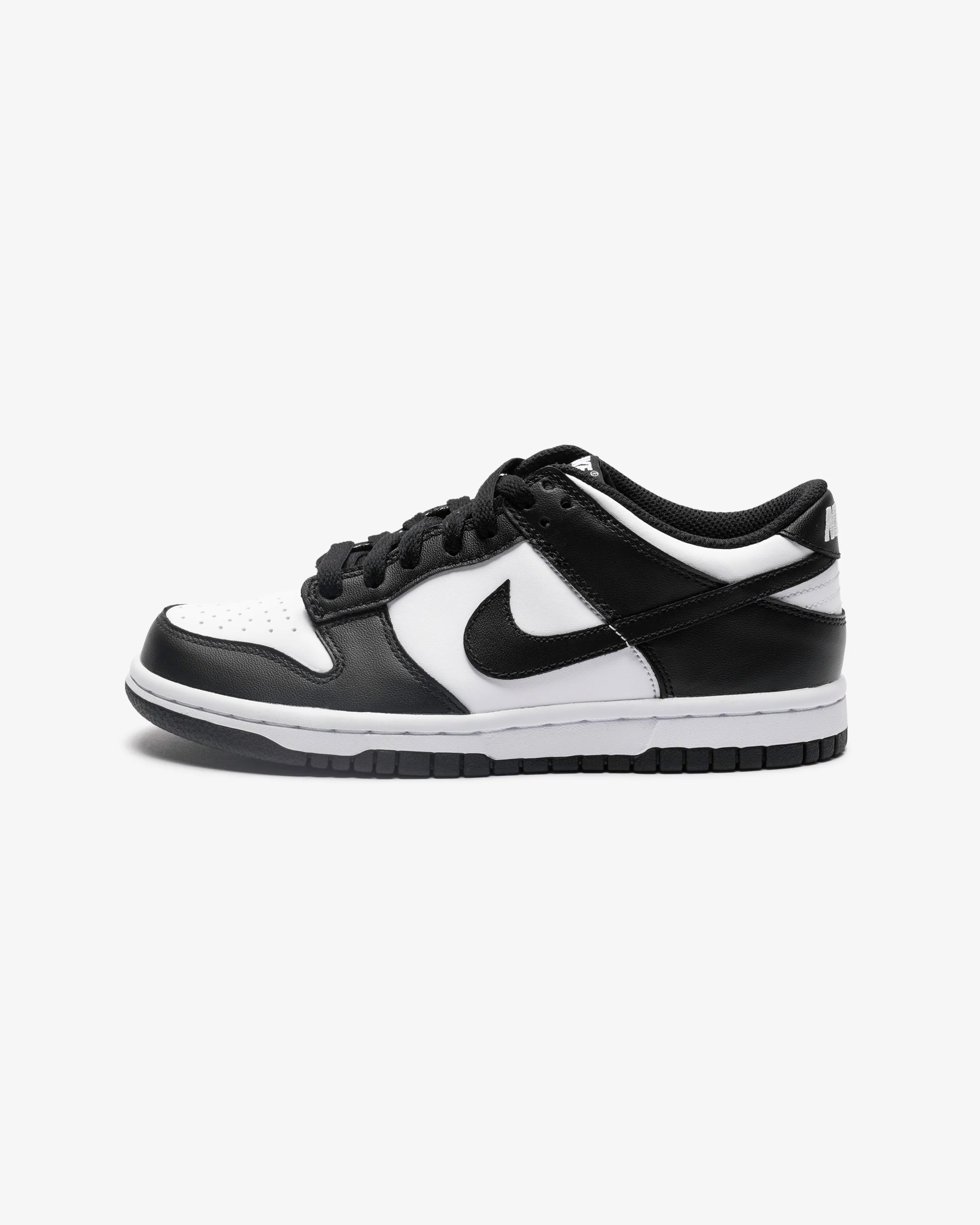 9387-nike-women-s-dunk-low-white-black-2.webp NIKE WOMEN'S DUNK LOW - WHITE/ BLACK