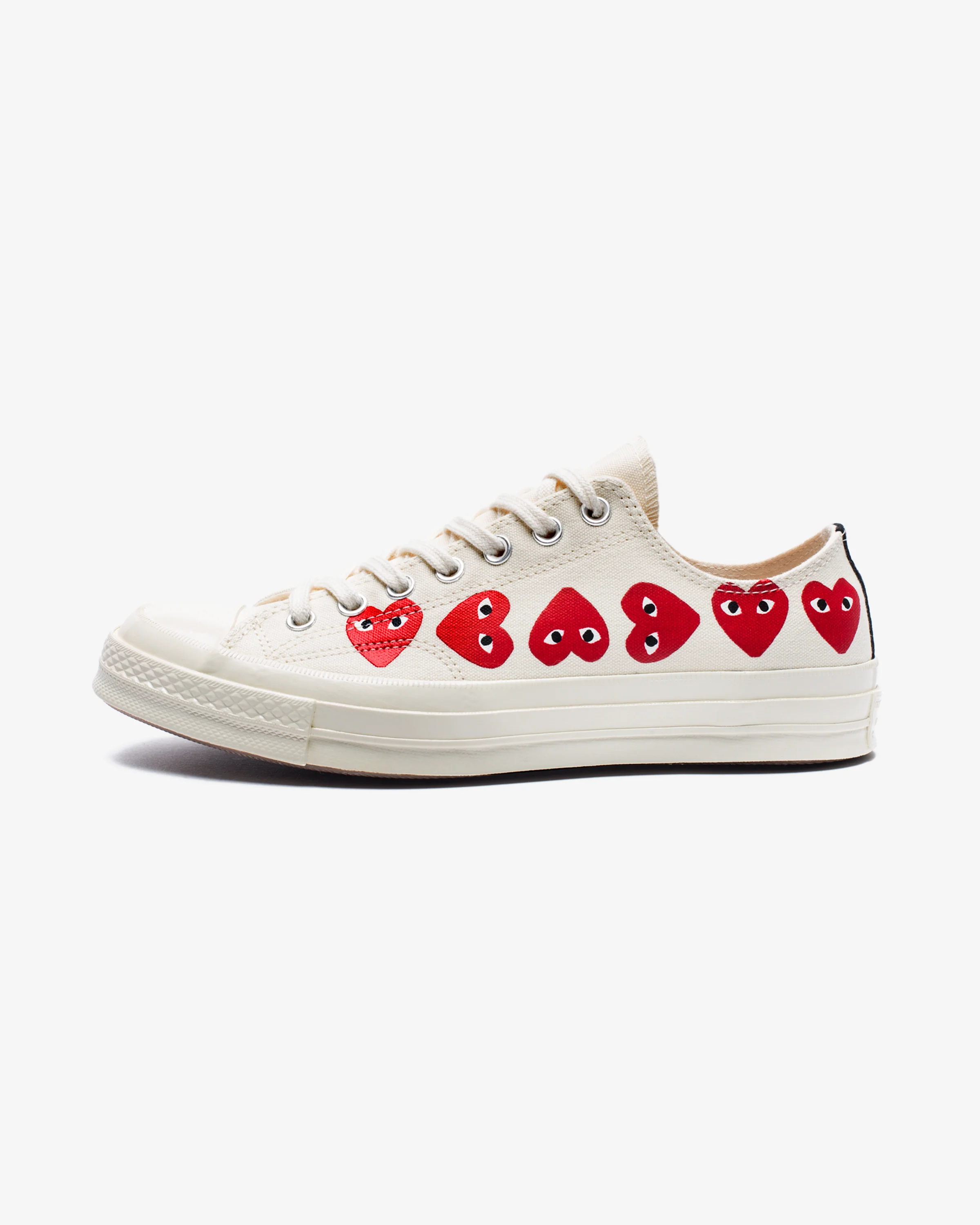 941-converse-x-cdg-play-multi-heart-chuck-taylor-all-star-70-low-6.webp CONVERSE X CDG PLAY MULTI HEART CHUCK TAYLOR ALL STAR '70 LOW