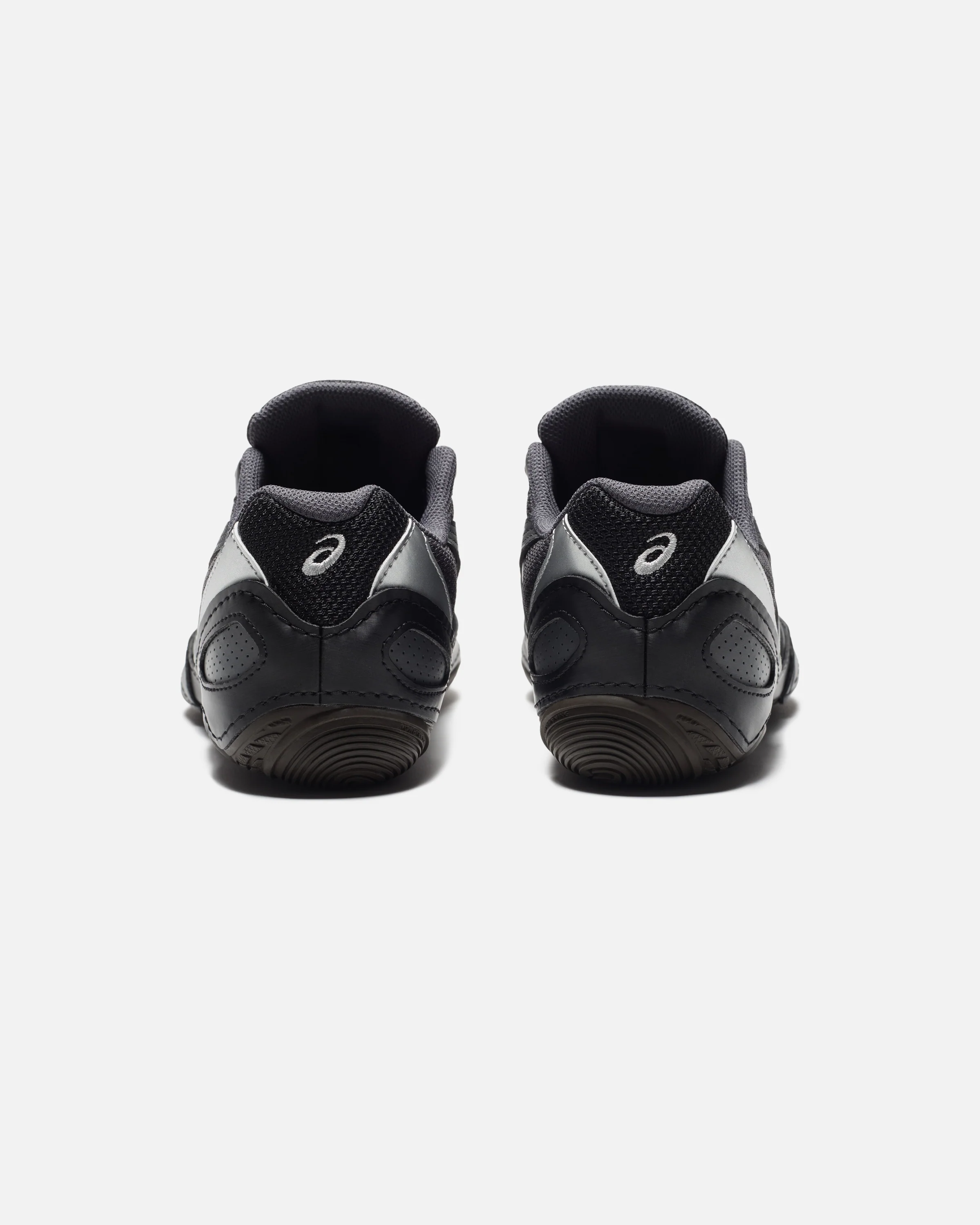 ASICS HYPERSYNC - GRAPHITE GREY/ BLACK