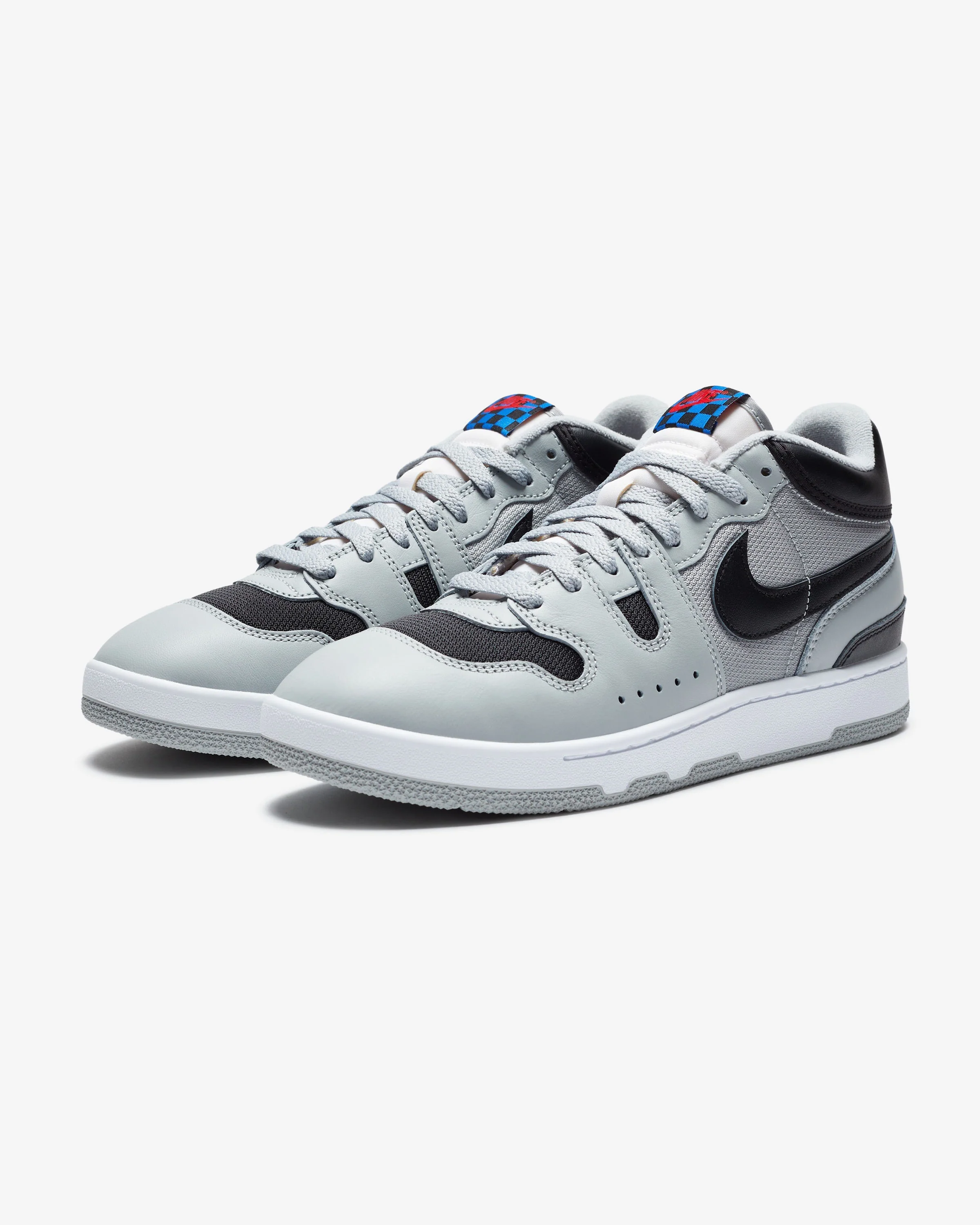 9711-nike-attack-qs-sp-ltsmokegrey-black-white-1.webp NIKE ATTACK QS SP - LTSMOKEGREY/ BLACK/ WHITE