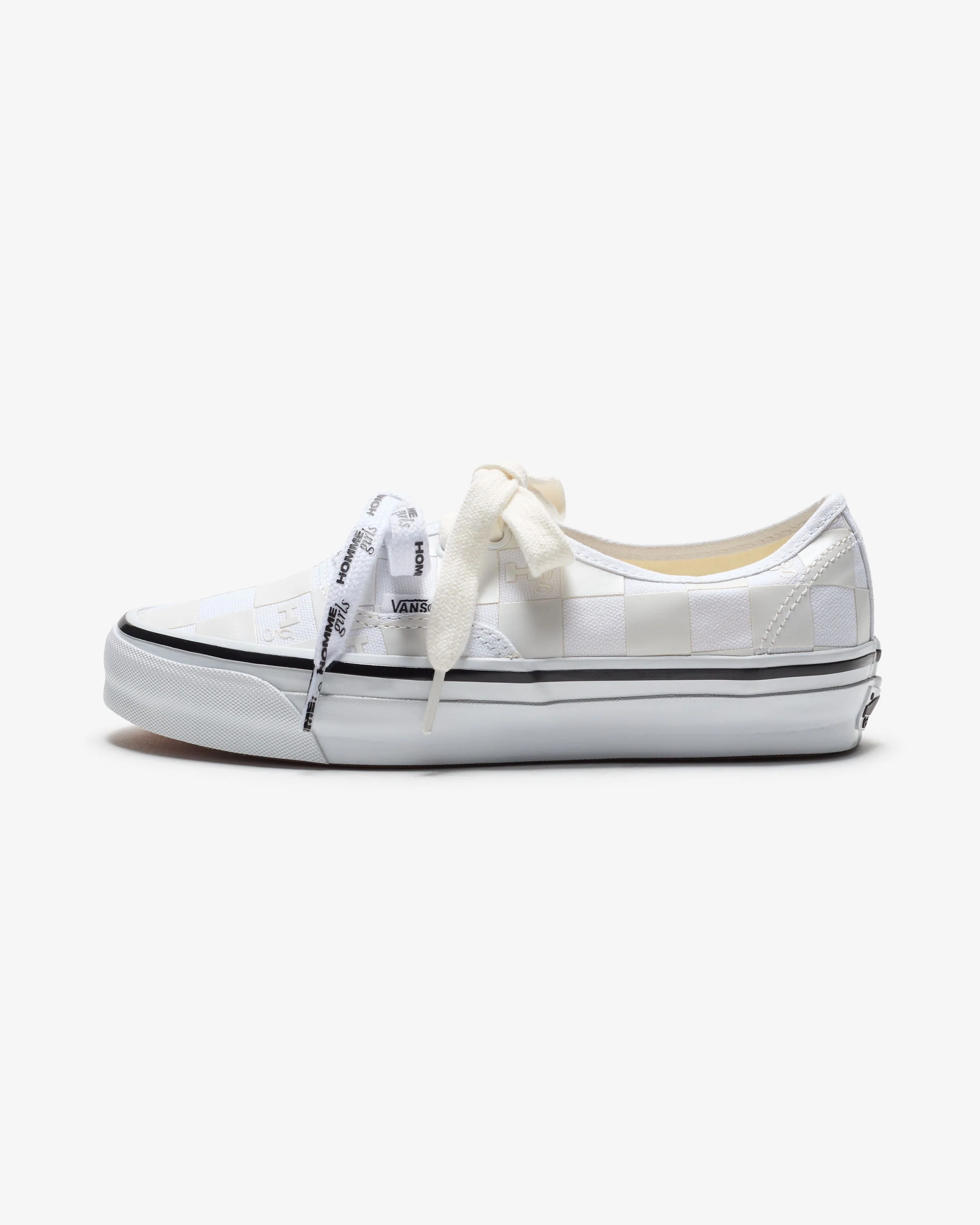 9935-vans-otw-x-homme-girls-authentic-44-marshmellow-2.webp VANS OTW X HOMME GIRLS AUTHENTIC 44 - MARSHMELLOW